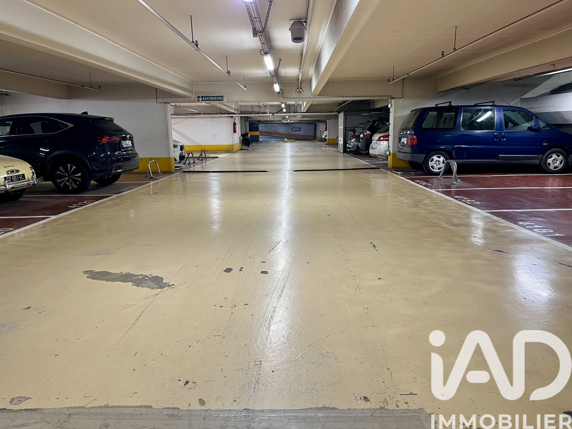 Vente Parking 12 m&sup2;