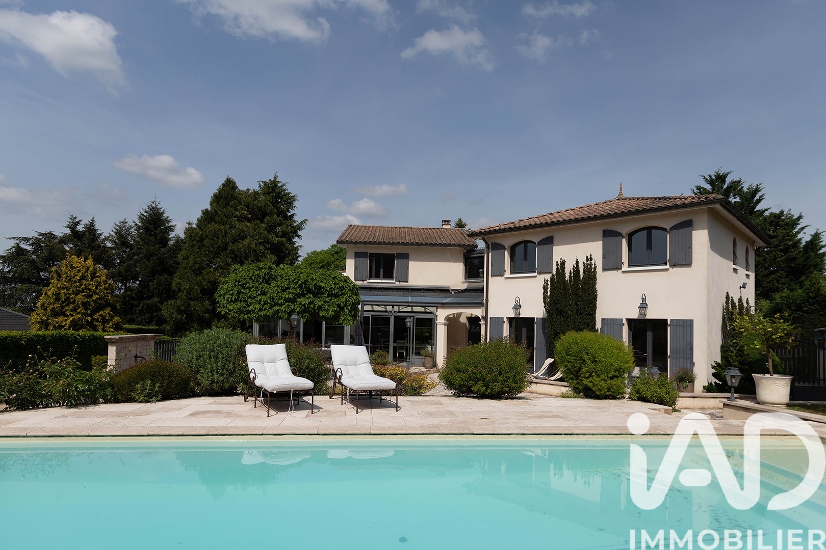Vente maison à La Tour-de-Salvagny (69890) : maison 8 pièces 350 m² - 2005956 — 2