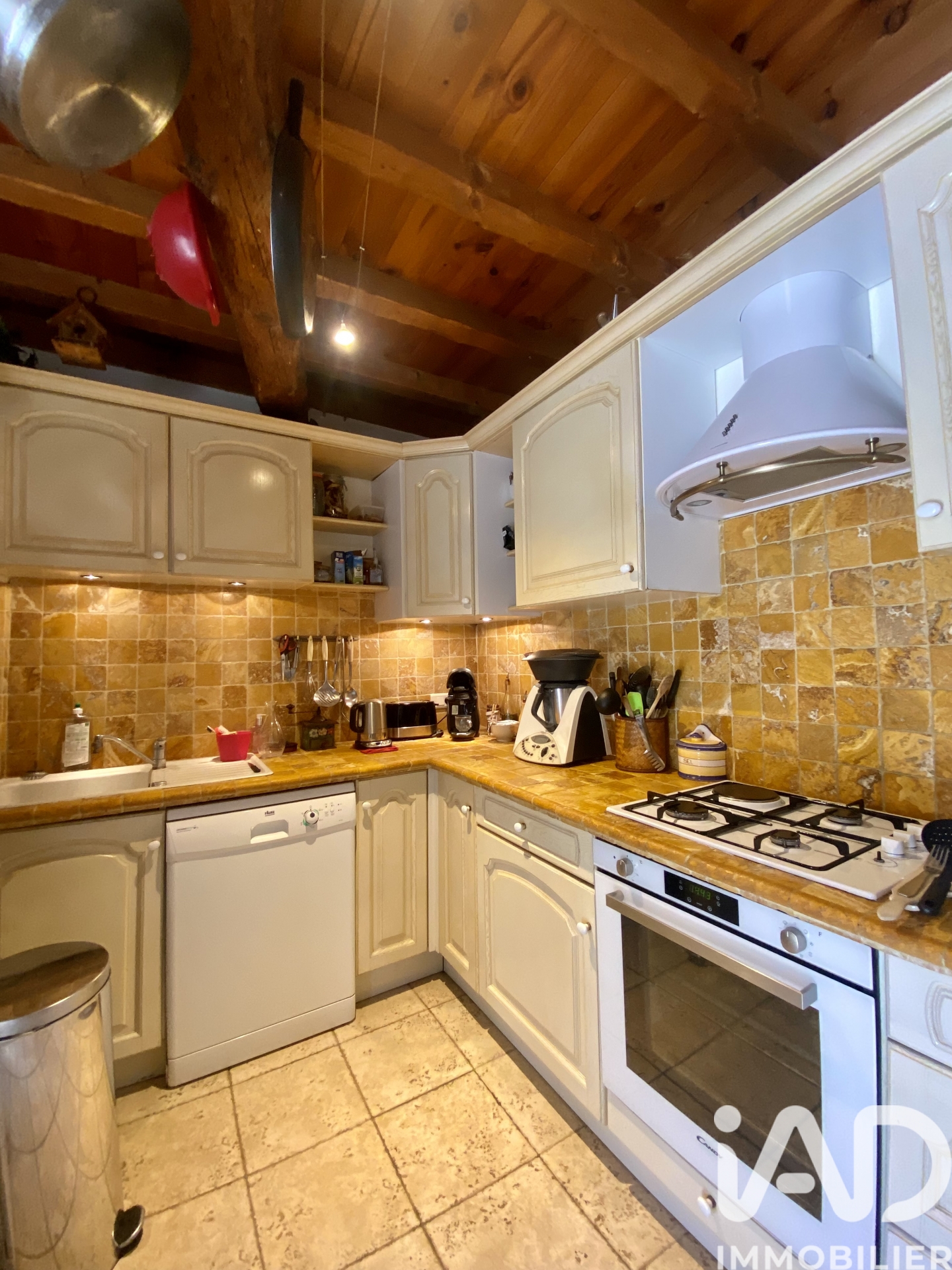 Vente maison à Fontvieille (13990) : maison de village 4 pièces 90 m² - 2017124 — 6