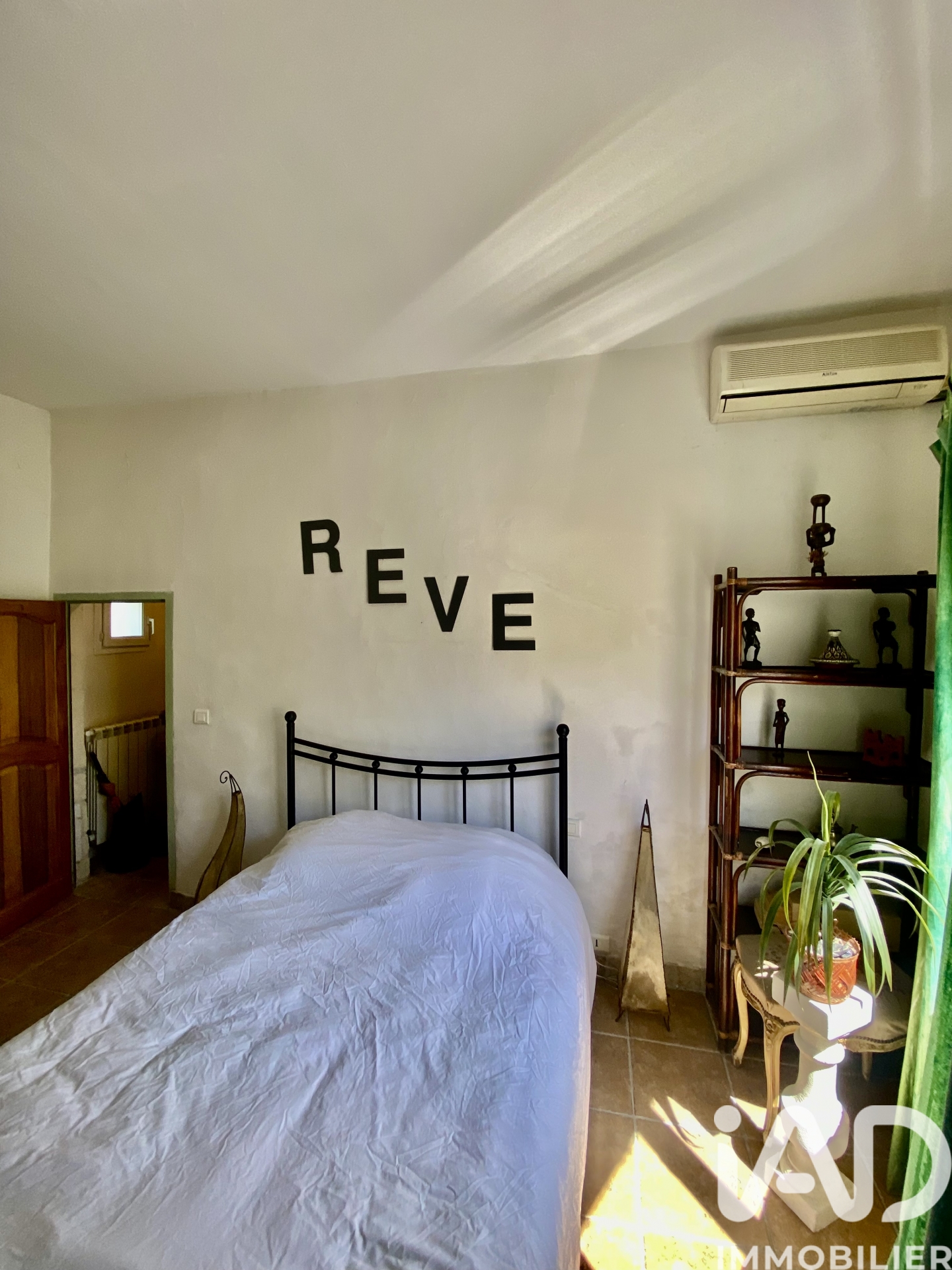 Vente maison à Fontvieille (13990) : maison de village 4 pièces 90 m² - 2017124 — 11