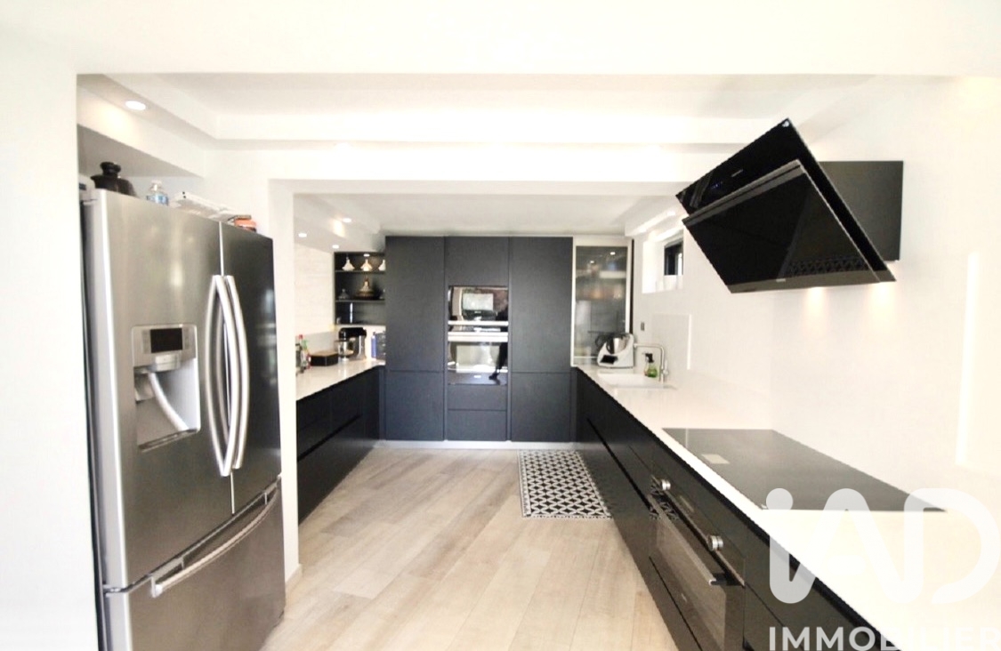 Vente maison à Mandelieu-la-Napoule (06210) : maison traditionnelle 10 pièces 345 m² - 1991302 — 11