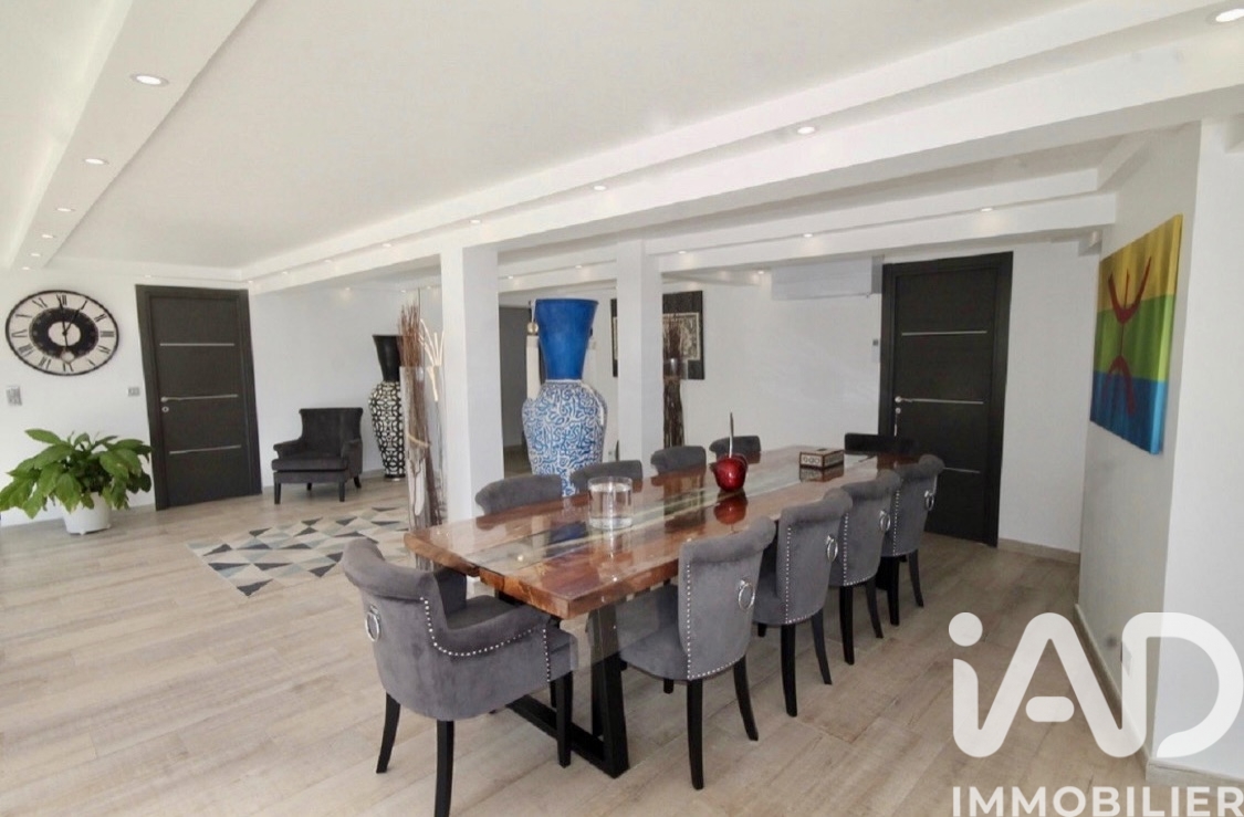 Vente maison à Mandelieu-la-Napoule (06210) : maison traditionnelle 10 pièces 345 m² - 1991302 — 4
