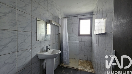 Vente maison à Ruffec (16700) : maison de ville 3 pièces 70 m² — 6