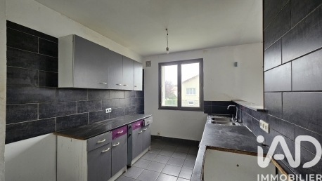 Vente maison à Ruffec (16700) : maison de ville 3 pièces 70 m² — 5