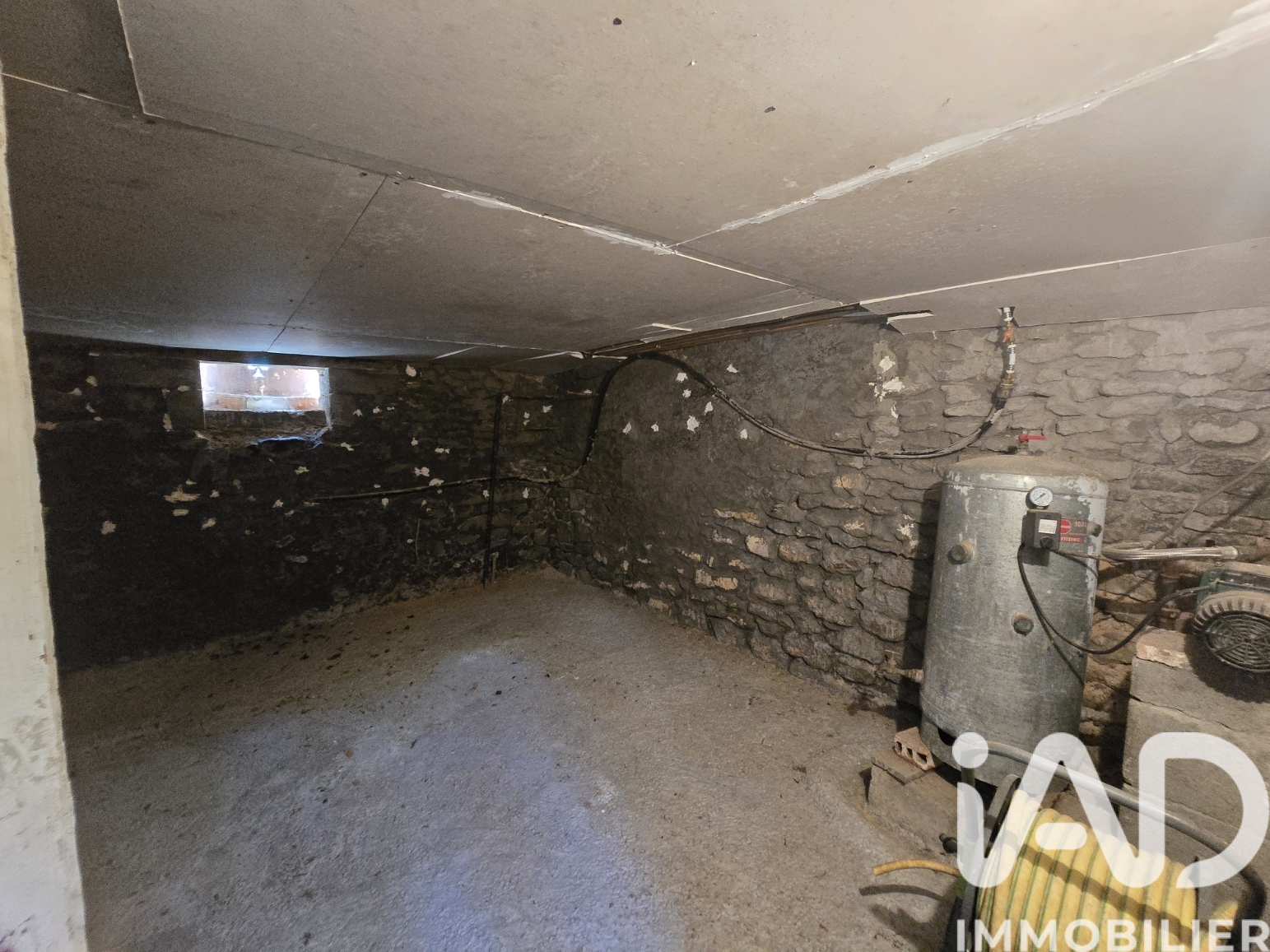Vente maison à Thouars (79100) : maison 3 pièces 71 m² — 12