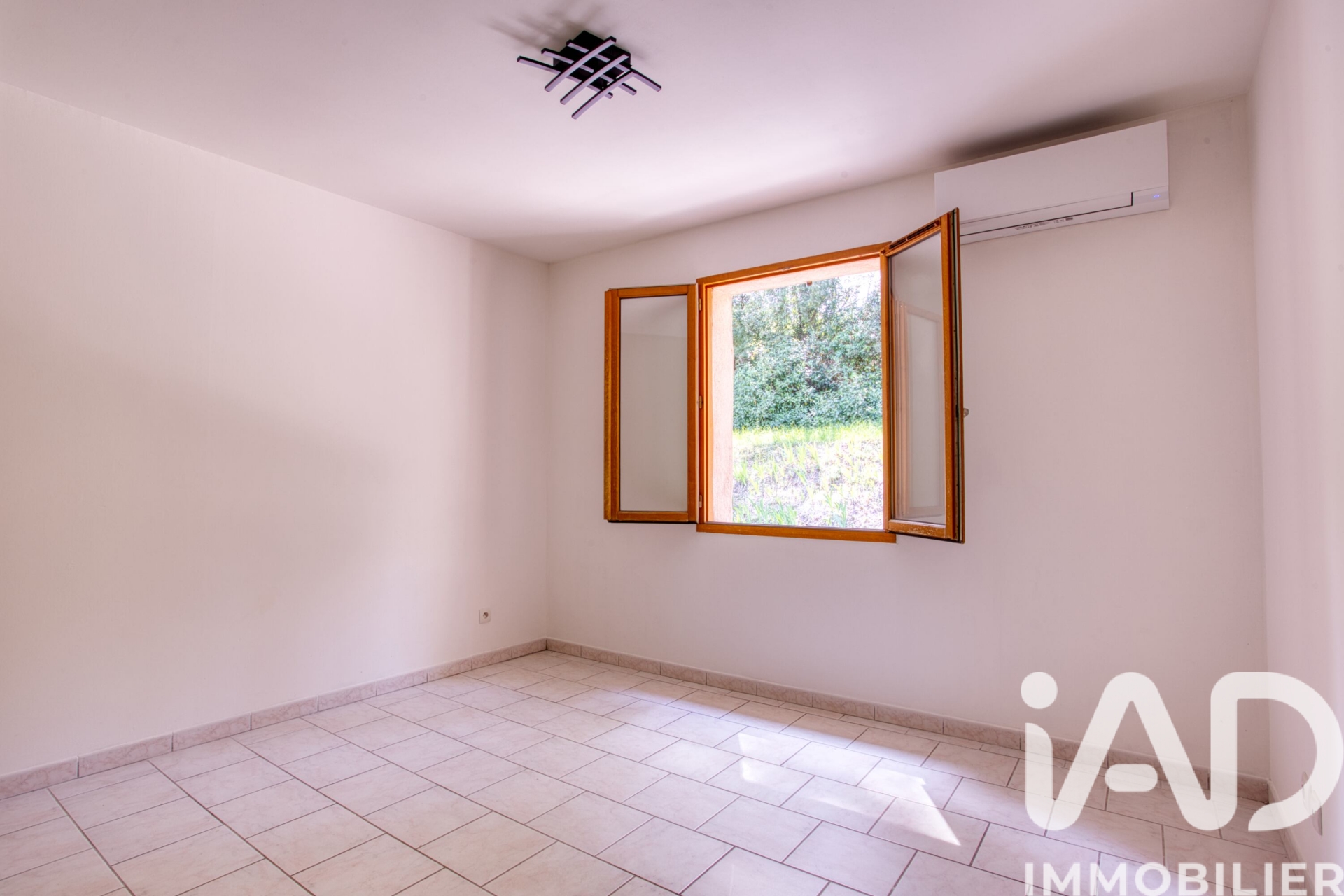 Vente maison à Trans-en-Provence (83720) : maison 4 pièces 111 m² - 2021010 — 17