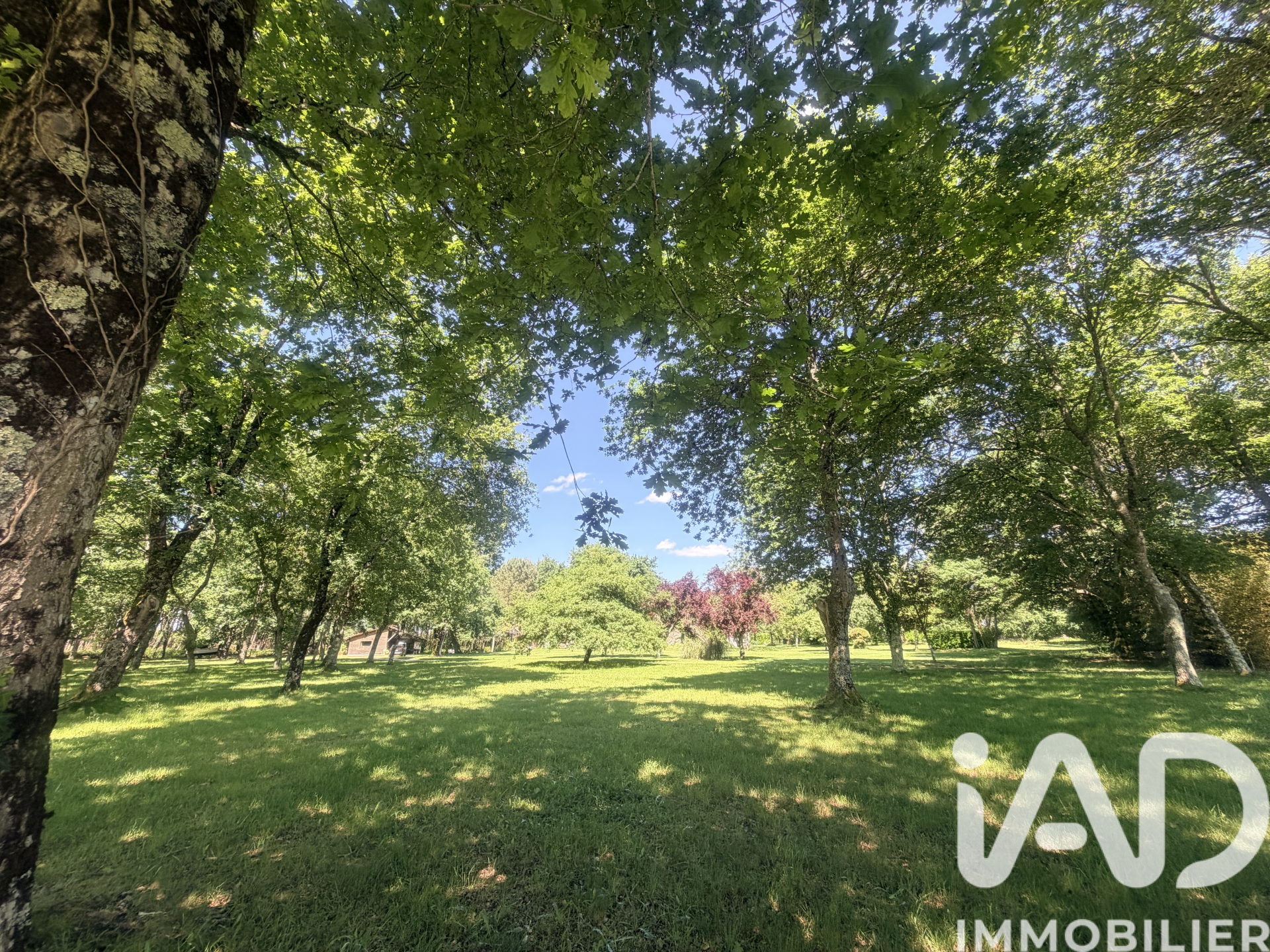 Vente Terrain à bâtir 21 275 m&sup2;