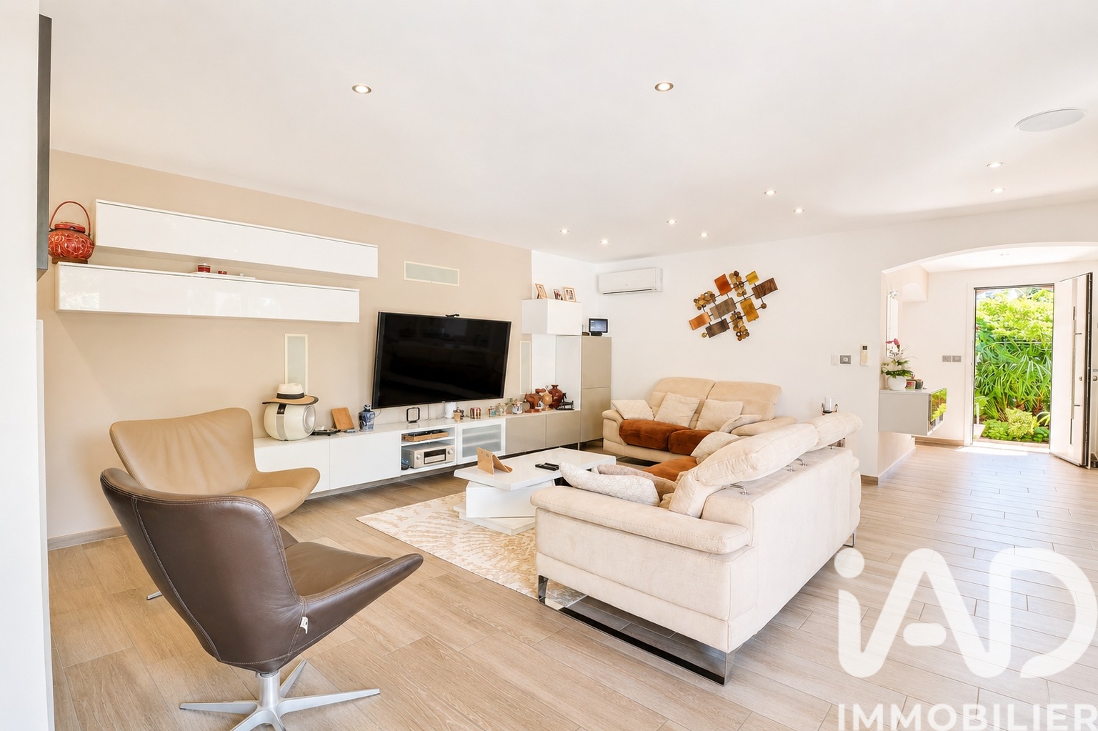 Vente maison à Châteauneuf-les-Martigues (13220) : maison traditionnelle 6 pièces 155 m² - 2013926 — 12