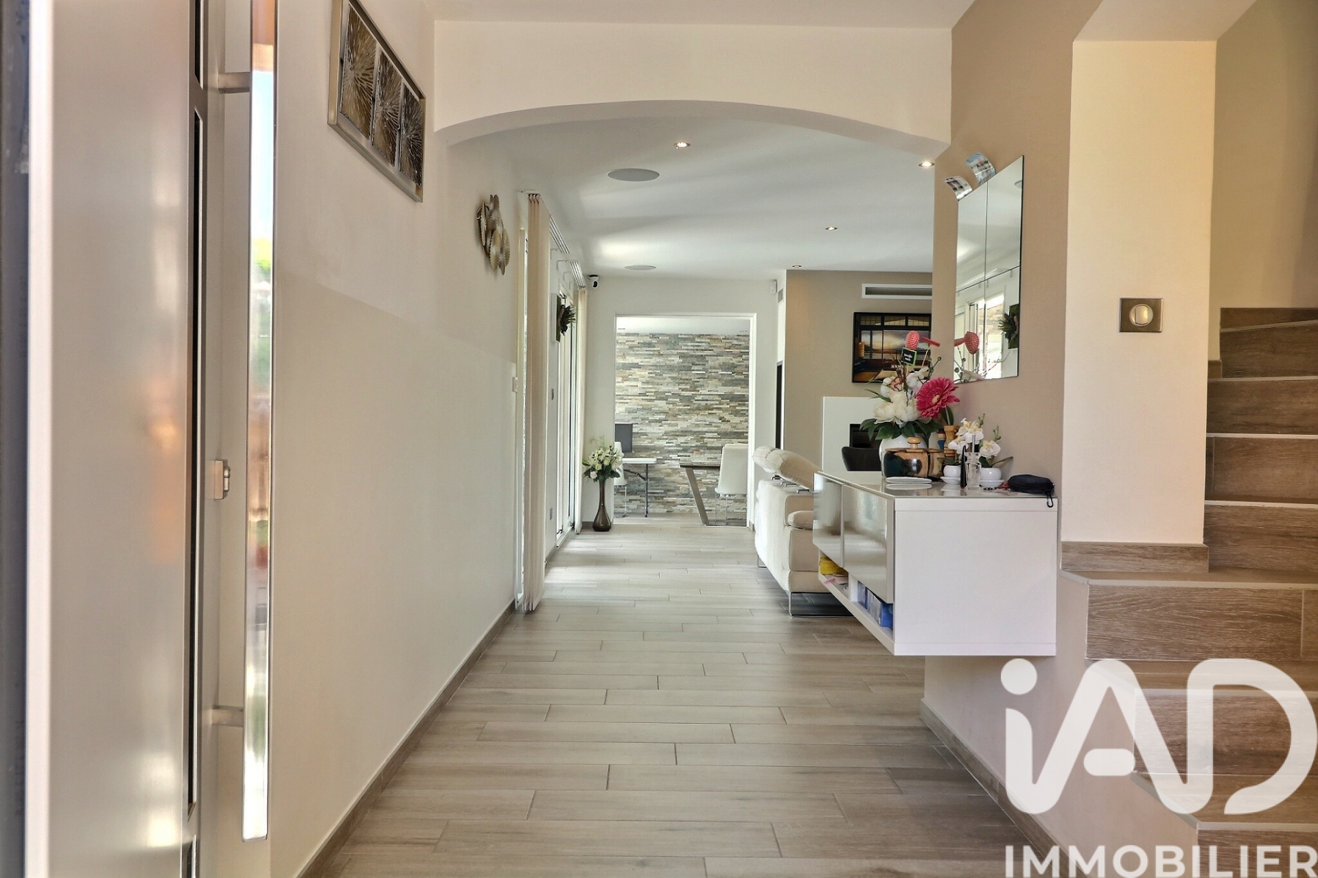 Vente maison à Châteauneuf-les-Martigues (13220) : maison traditionnelle 6 pièces 155 m² - 2013926 — 7