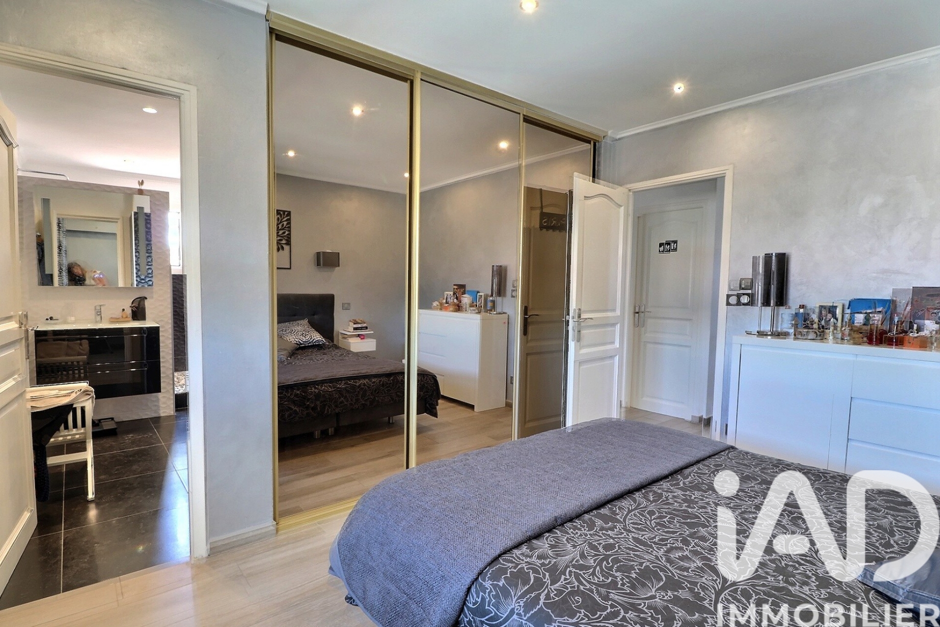 Vente maison à Châteauneuf-les-Martigues (13220) : maison traditionnelle 6 pièces 155 m² - 2013926 — 18