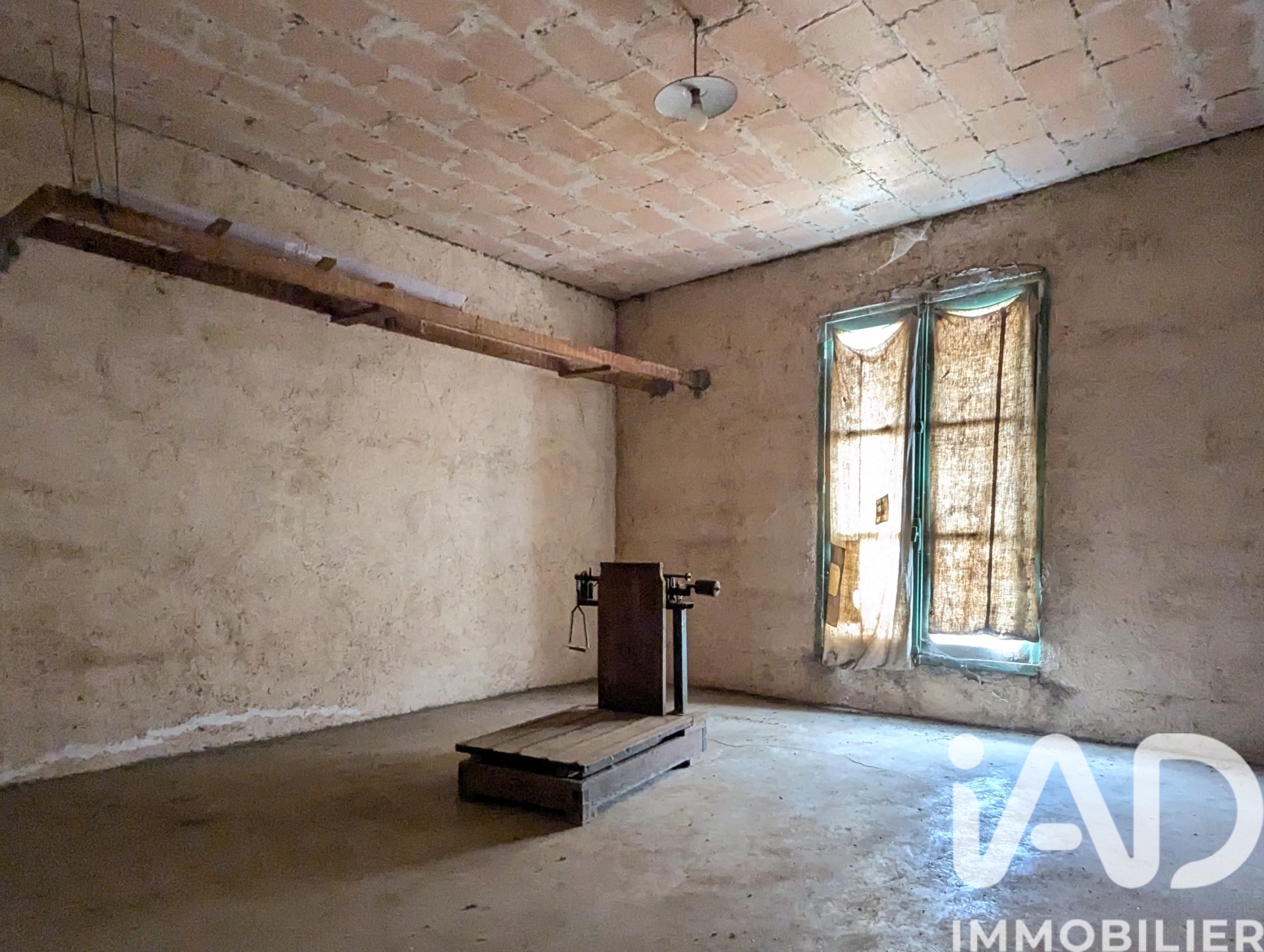Vente maison à Airvault (79600) : maison de campagne 6 pièces 149 m² - 2014639 — 14