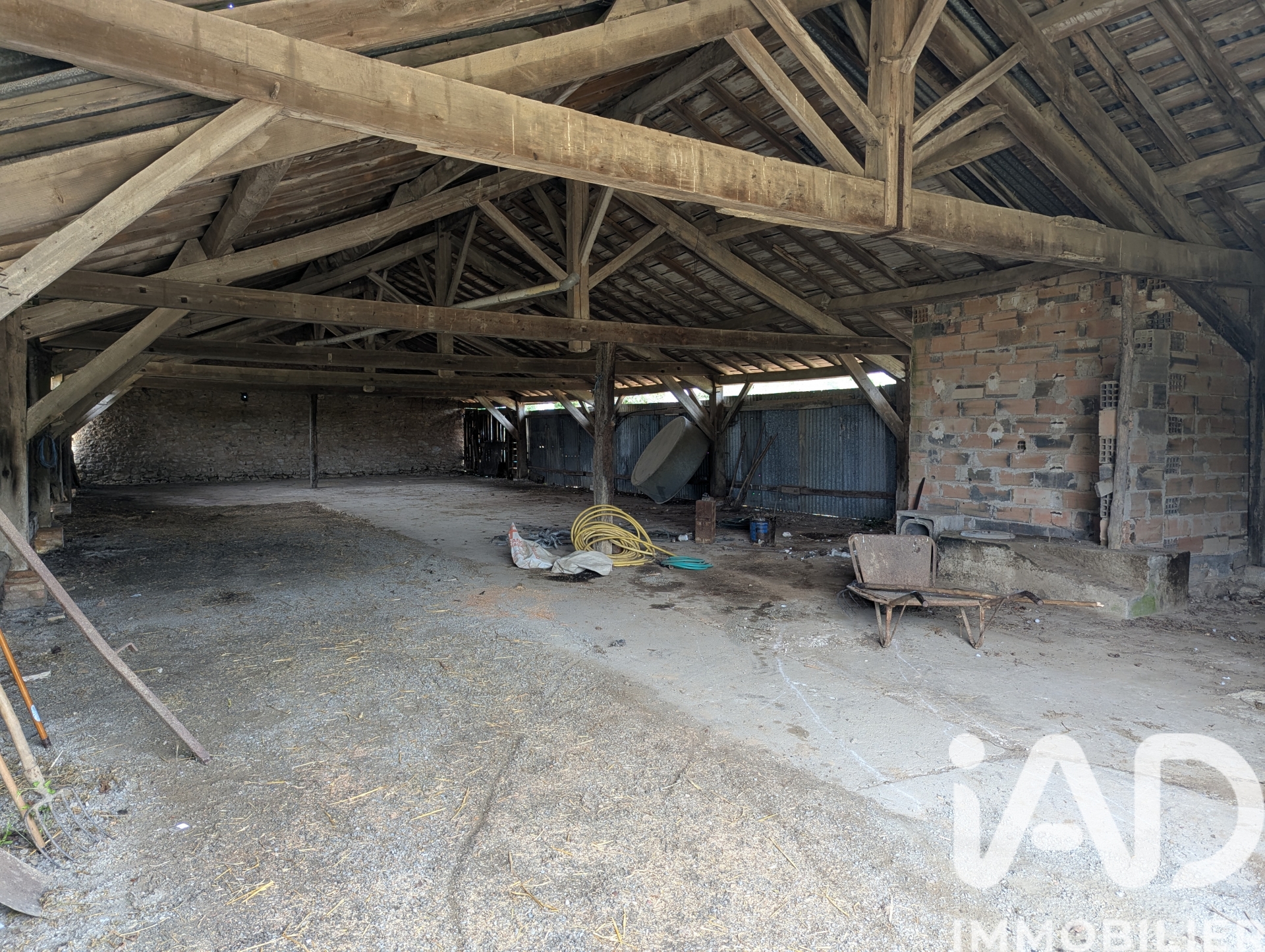 Vente maison à Airvault (79600) : maison de campagne 6 pièces 149 m² - 2014639 — 18