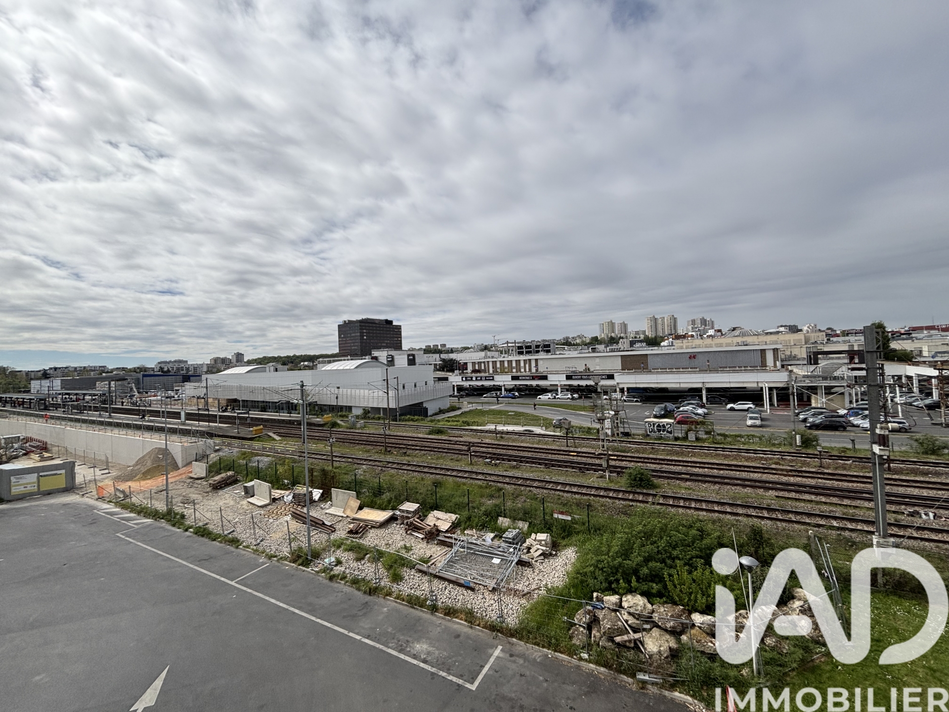 Vente appartement à Rosny-sous-Bois (93110) : appartement 3 pièces 63 m² - 2012522 — 12