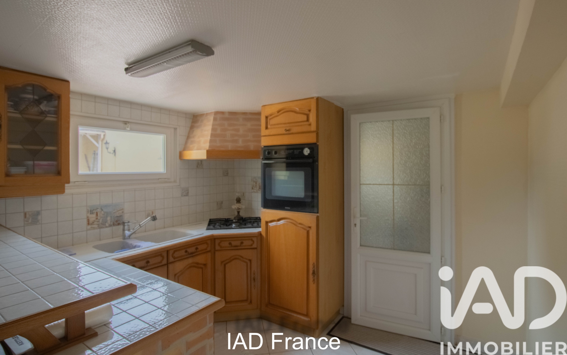 Vente maison à Trappes (78190) : maison traditionnelle 6 pièces 185 m² - 2015896 — 15
