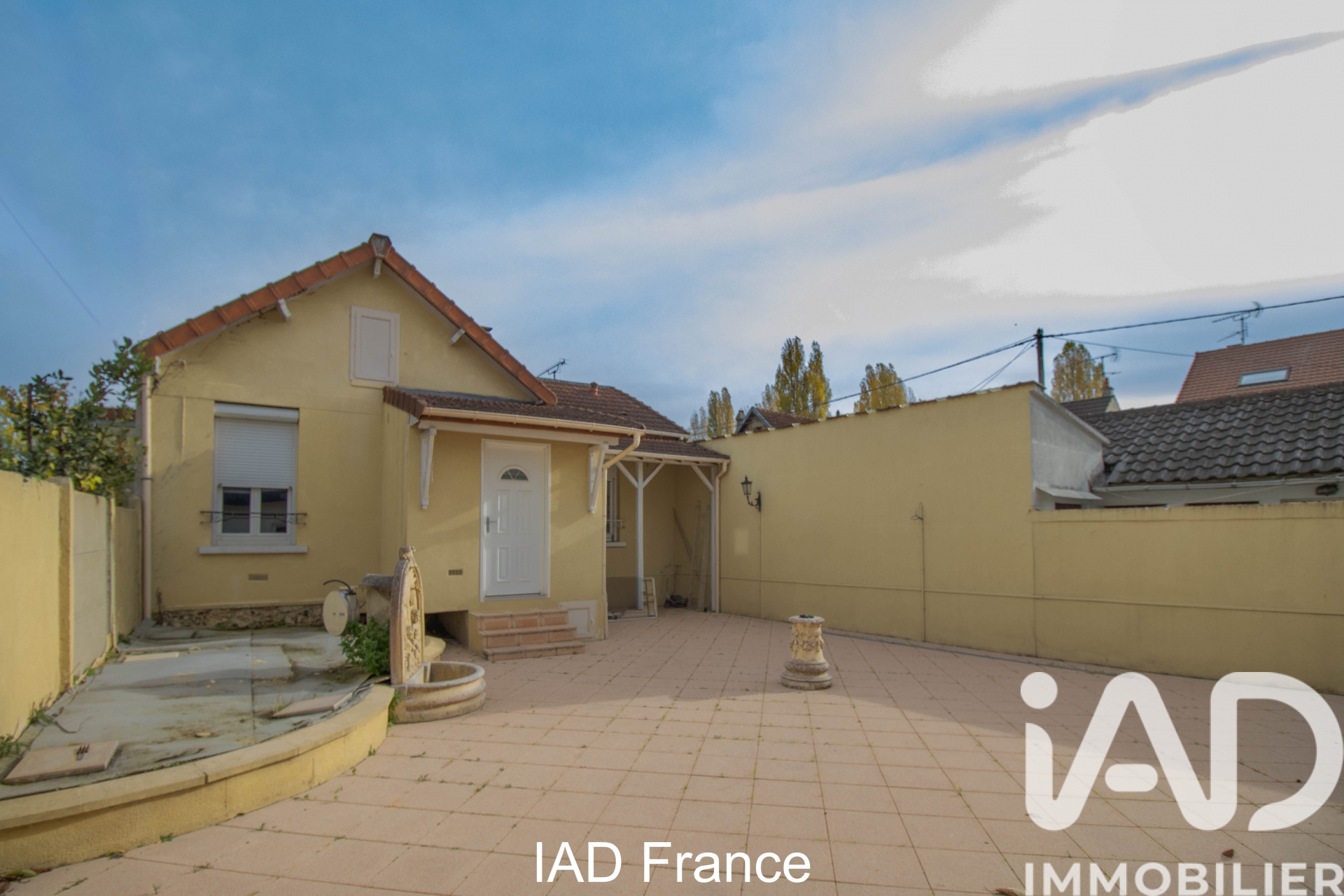 Vente maison à Trappes (78190) : maison traditionnelle 6 pièces 185 m² - 2015896 — 16