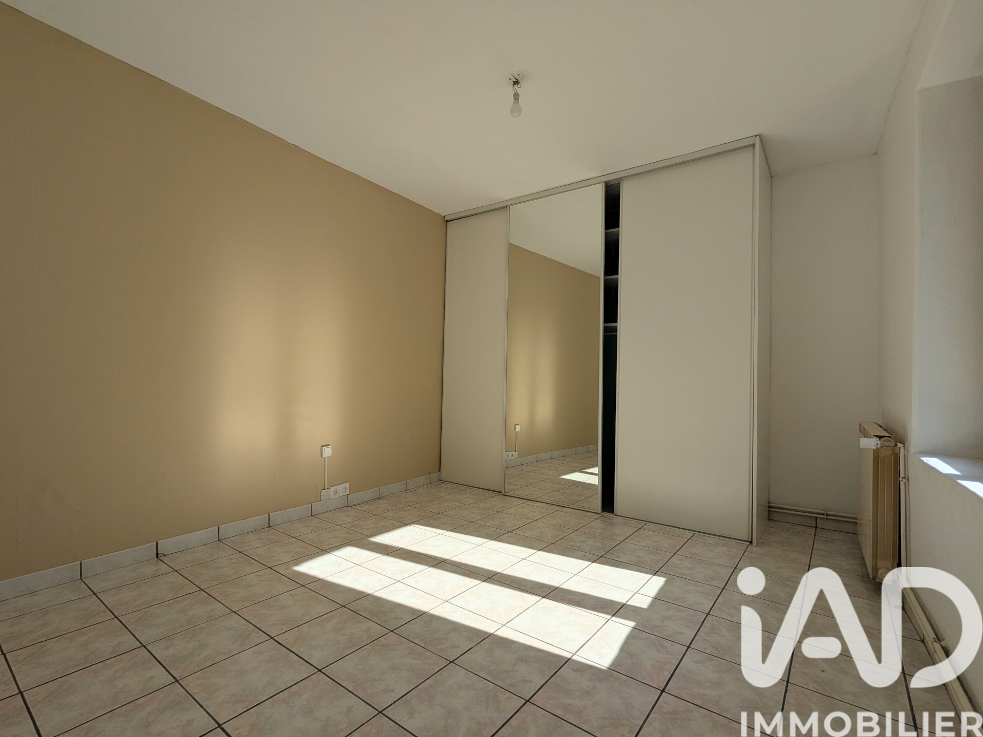 Vente appartement à Le Chambon-Feugerolles (42500) : appartement 3 pièces 64 m² - 2015582 — 6