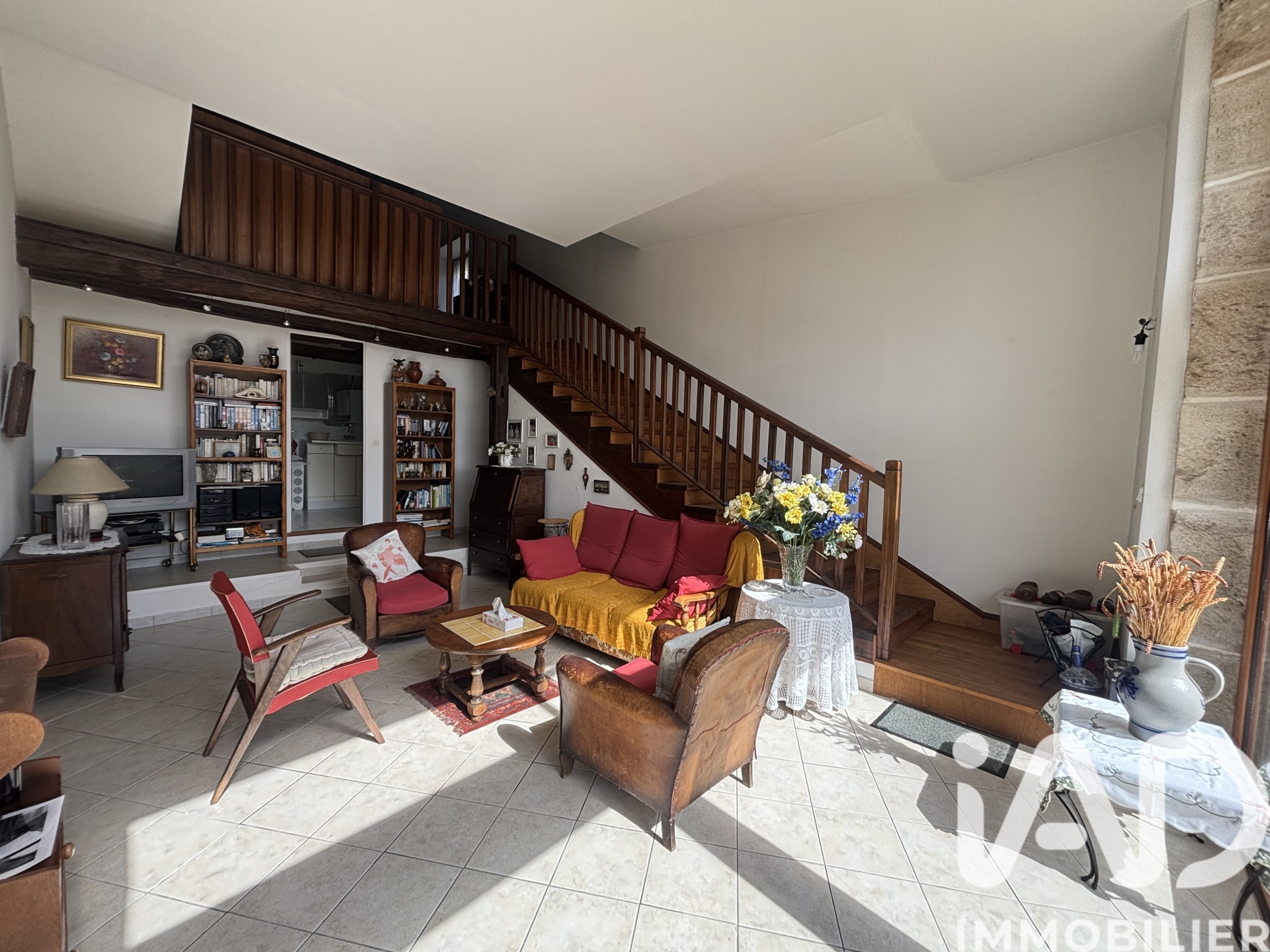 Vente maison à Mennouveaux (52240) : maison de village 5 pièces 166 m² - 2020898 — 2