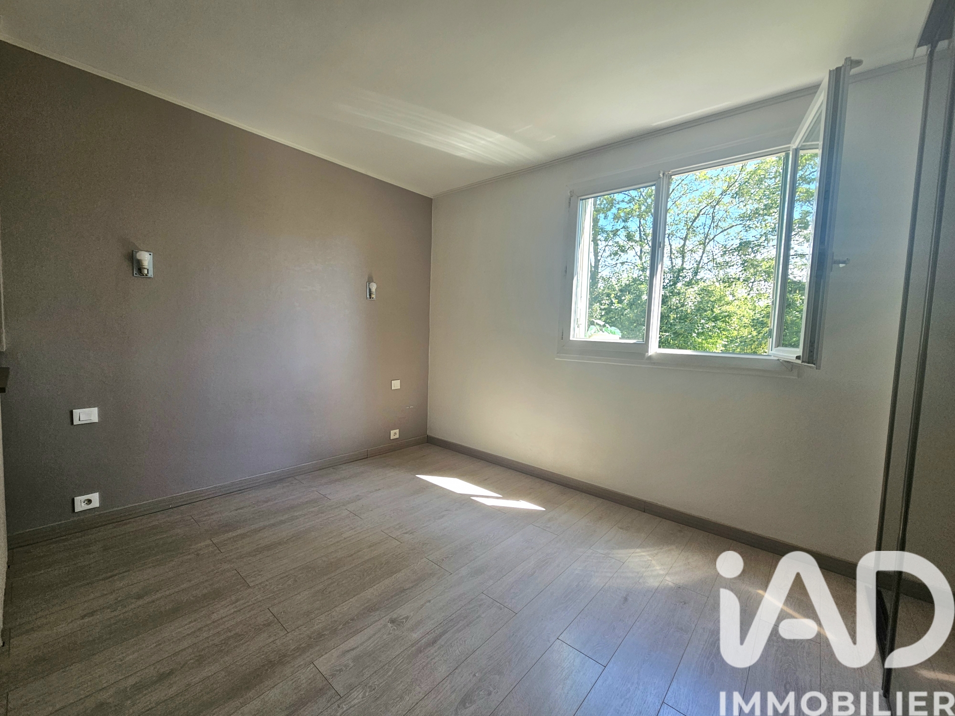 Vente appartement à Le Port-Marly (78560) : appartement 4 pièces 63 m² - 2020996 — 8