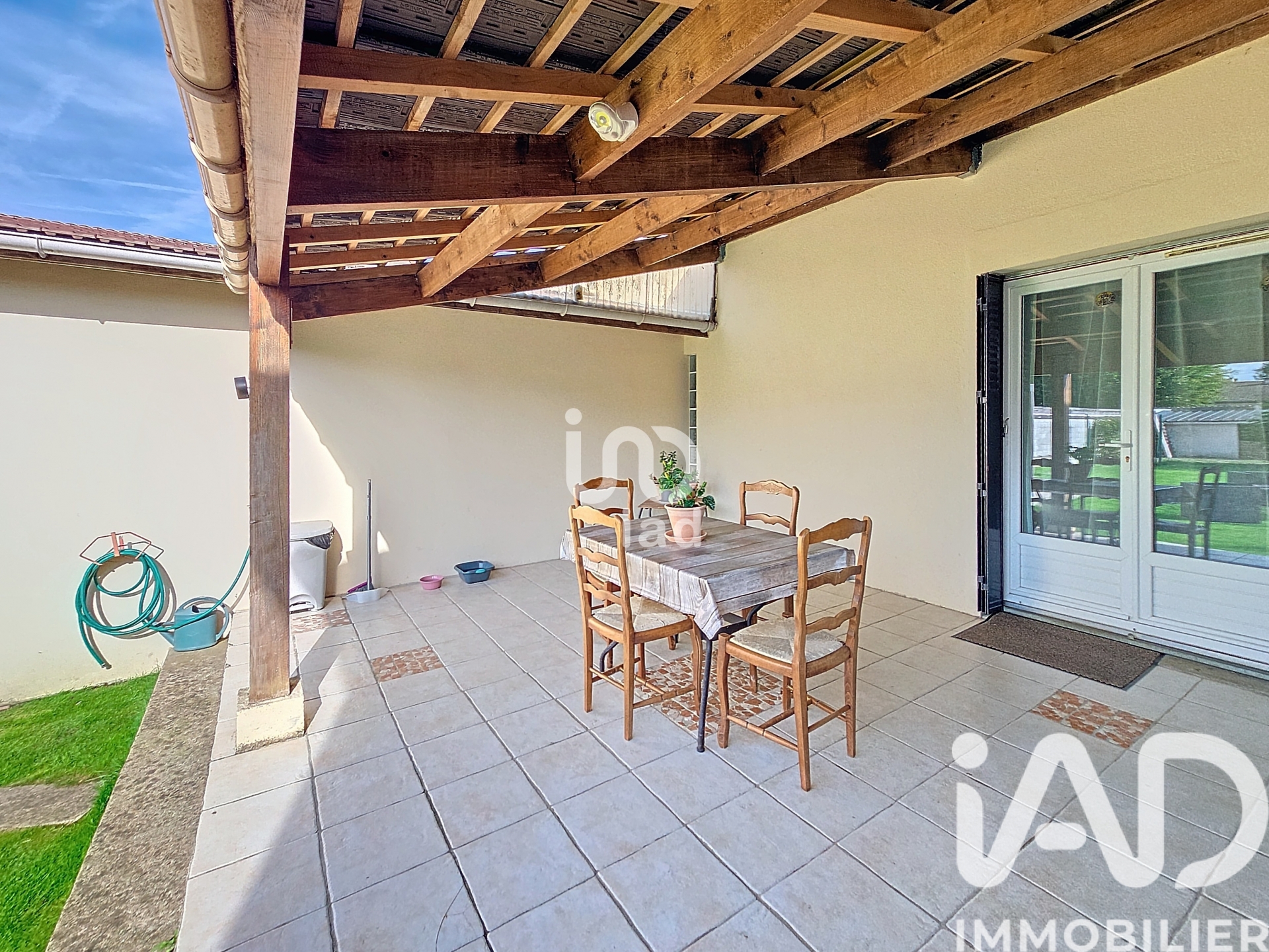 Vente maison à Gretz-Armainvilliers (77220) : maison traditionnelle 6 pièces 125 m² - 2020936 — 17