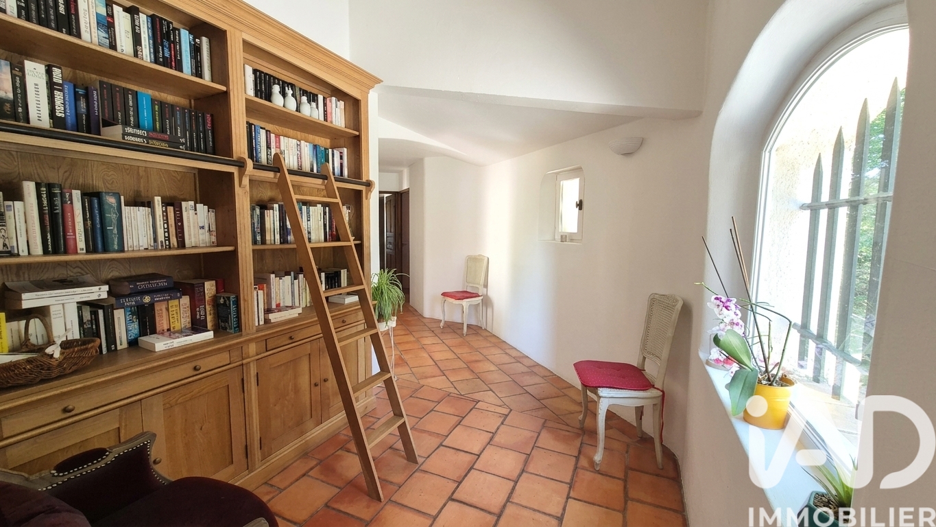 Vente maison à Saint-Cannat (13760) : maison 6 pièces 200 m² - 2015545 — 9