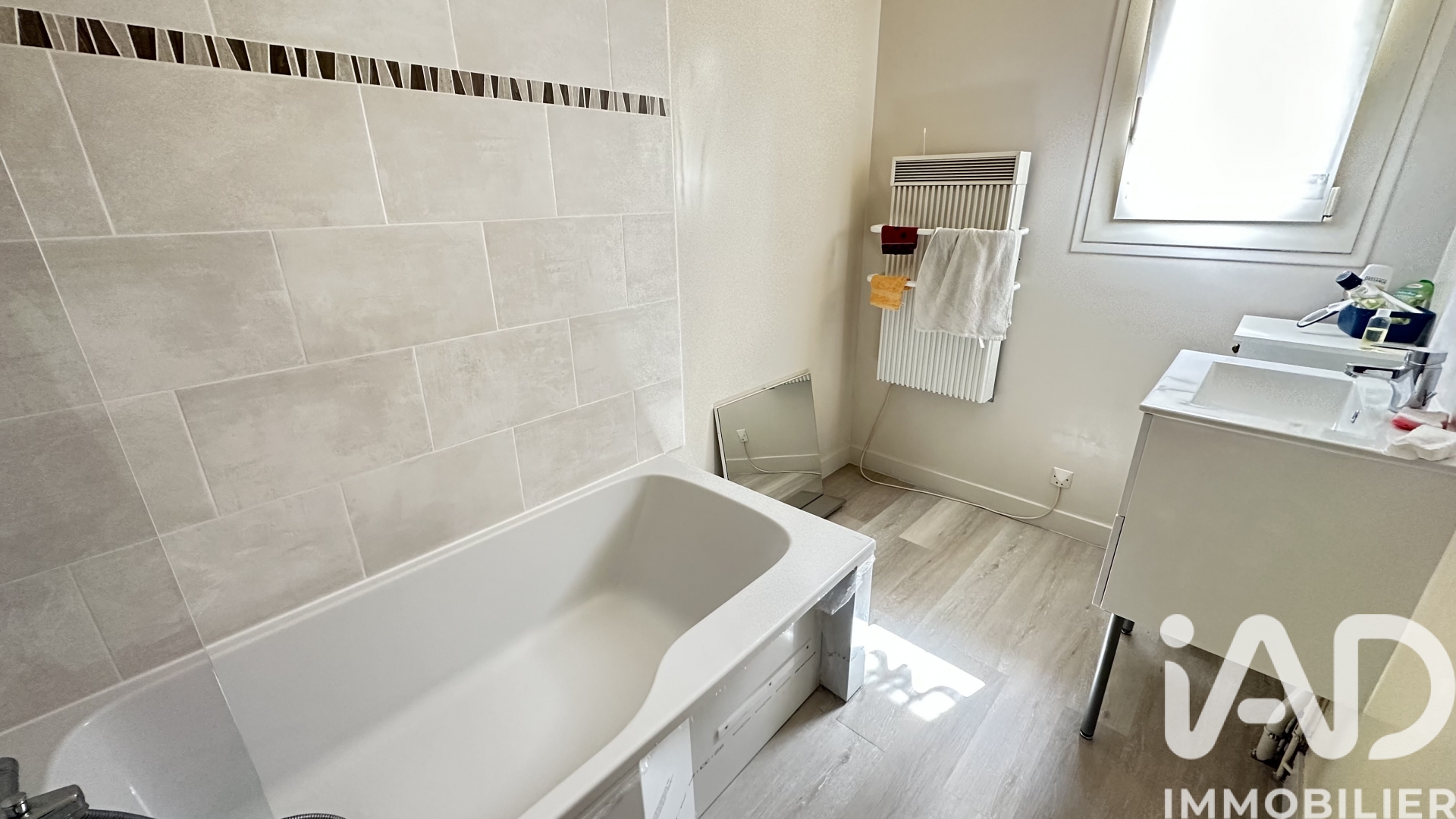Vente maison à Ferrières-en-Gâtinais (45210) : pavillon 6 pièces 142 m² - 2018155 — 11
