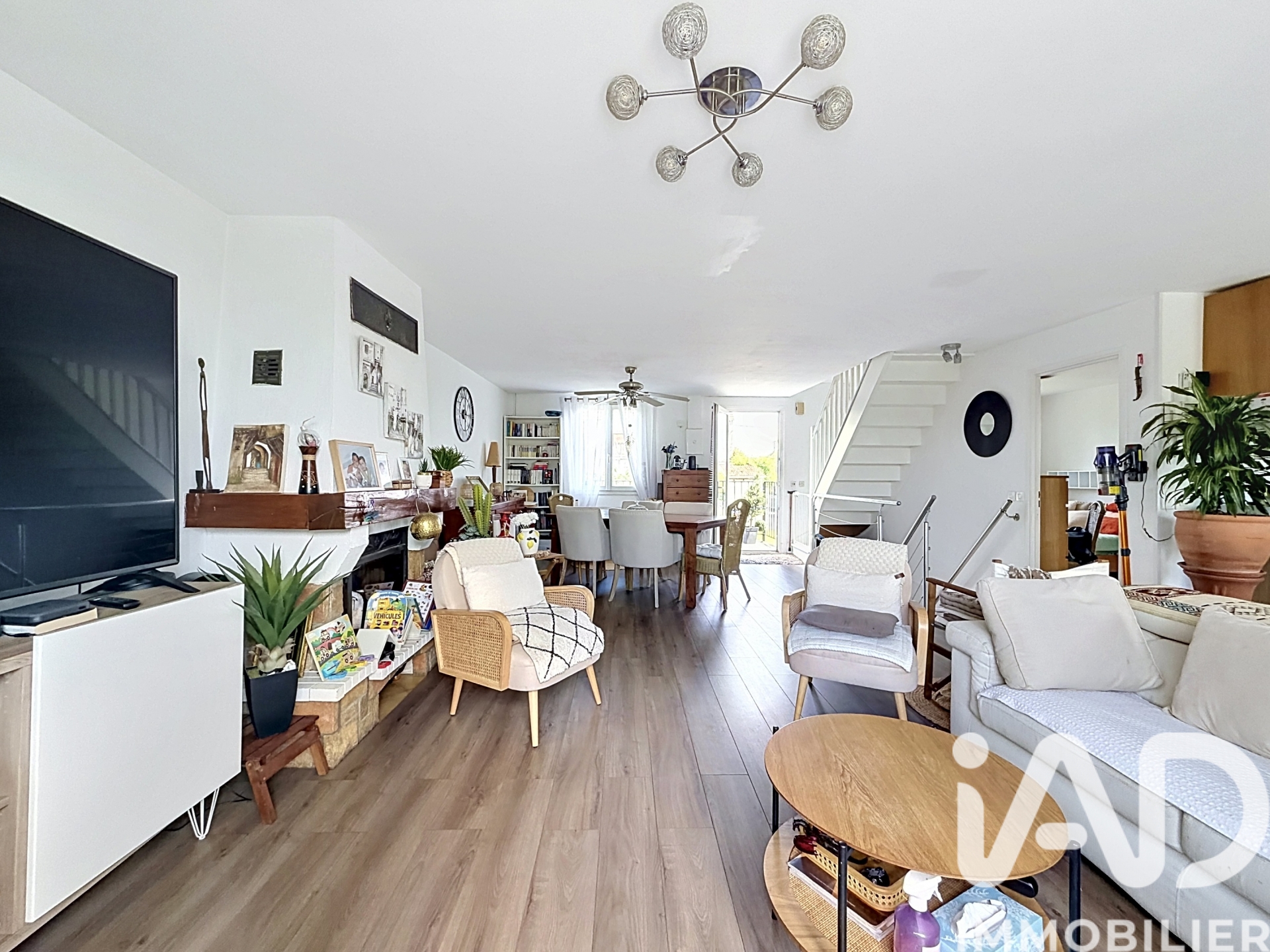 Vente maison à La ville-du-Bois (91620) : maison 7 pièces 167 m² - 2021426 — 5