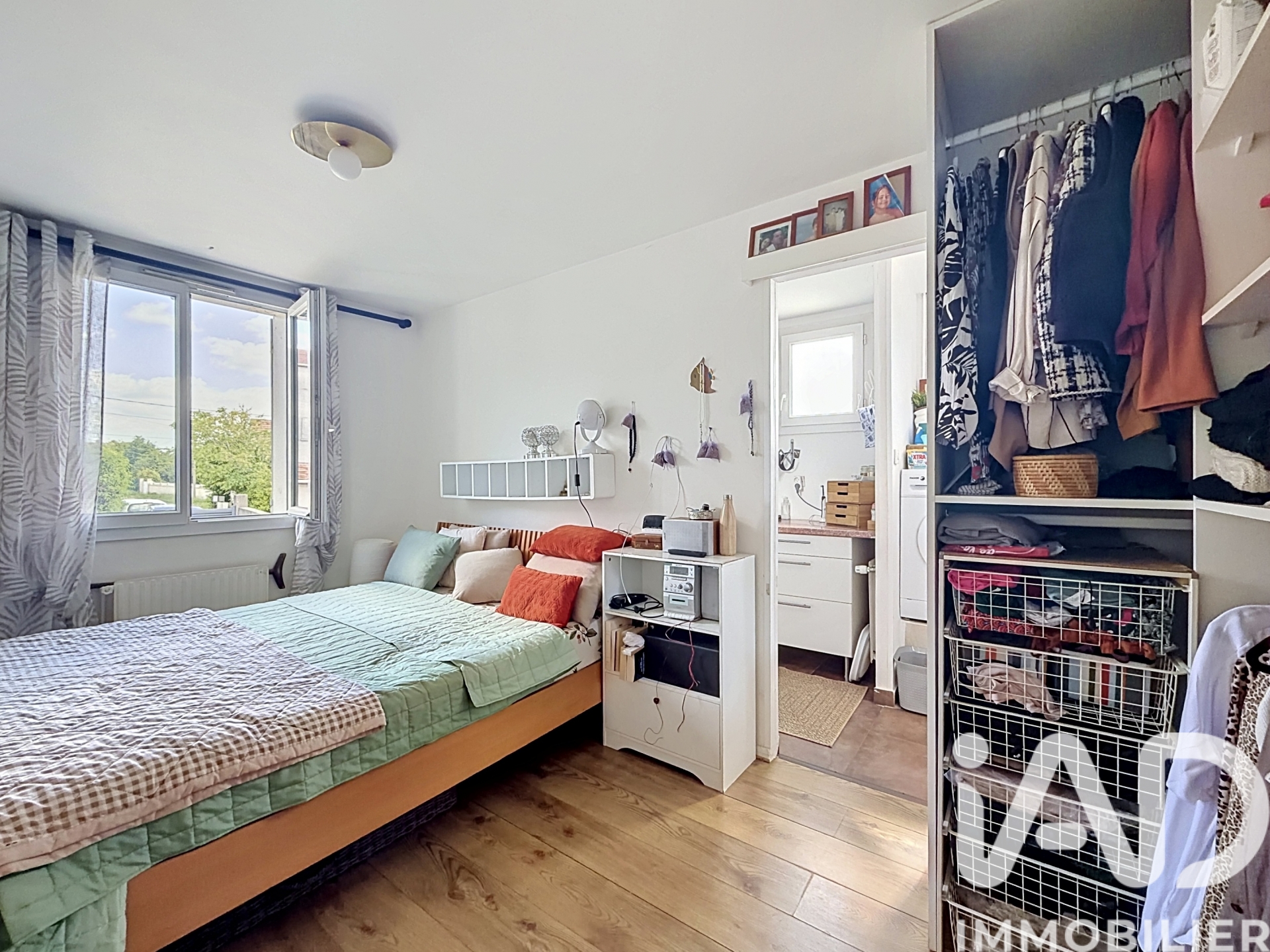 Vente maison à La ville-du-Bois (91620) : maison 7 pièces 167 m² - 2021426 — 6