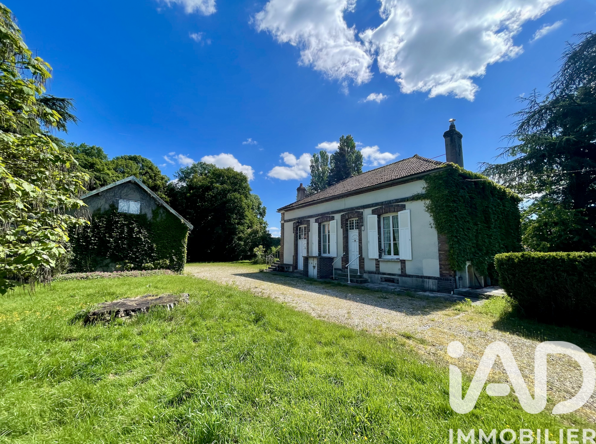 Maison à vendre à Égriselles-le-Bocage — 149 000 € — IAD France