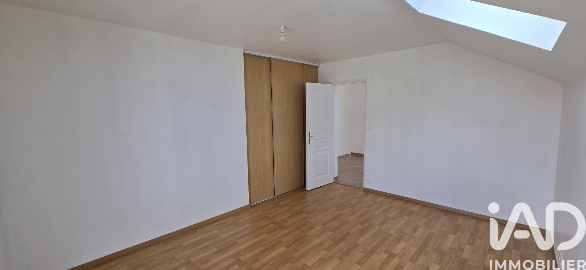 Vente maison à Cléry-Saint-André (45370) : pavillon 6 pièces 130 m² - 2022321 — 18
