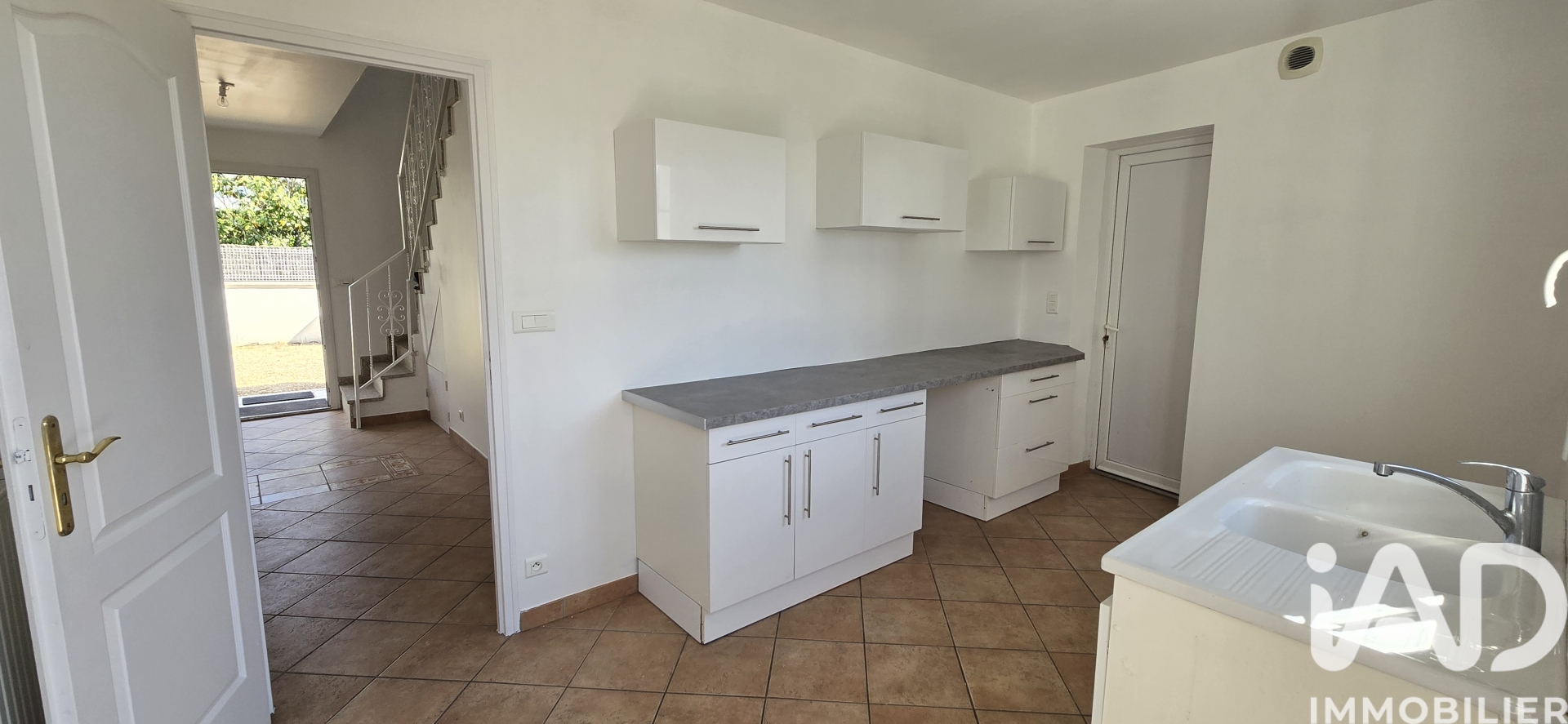 Vente maison à Cléry-Saint-André (45370) : pavillon 6 pièces 130 m² - 2022321 — 11