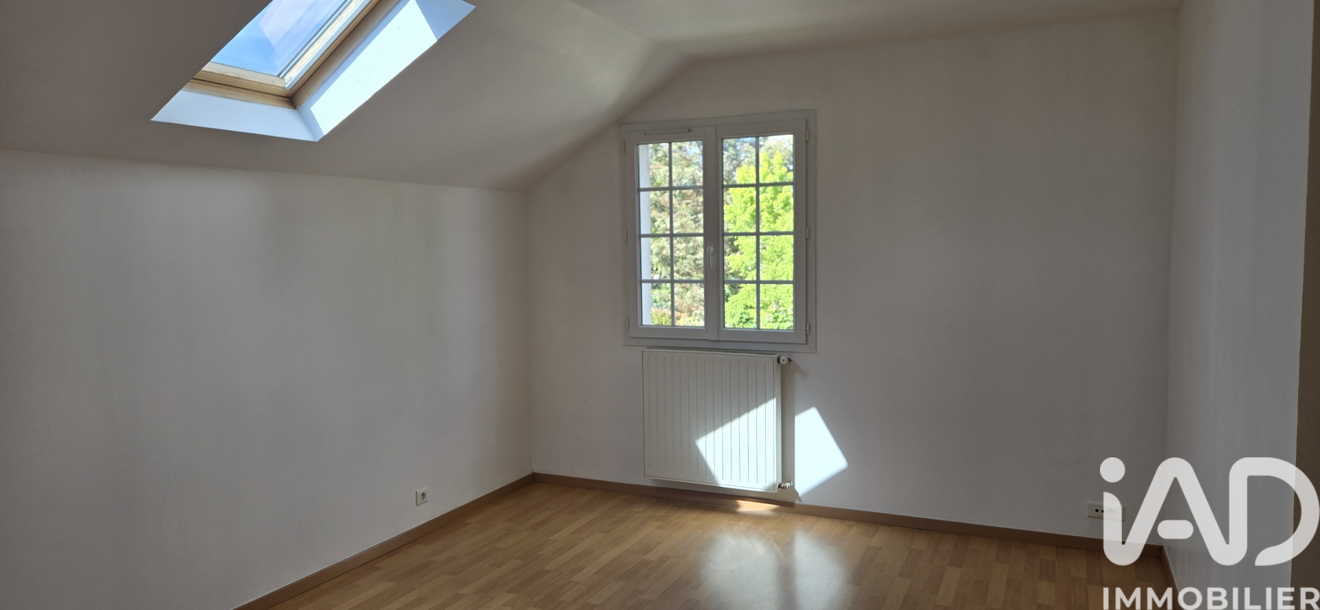 Vente maison à Cléry-Saint-André (45370) : pavillon 6 pièces 130 m² - 2022321 — 17