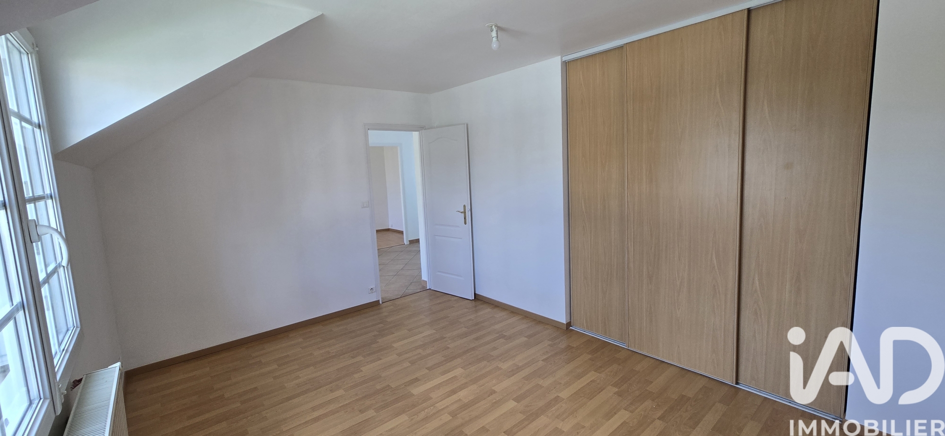 Vente maison à Cléry-Saint-André (45370) : pavillon 6 pièces 130 m² - 2022321 — 26