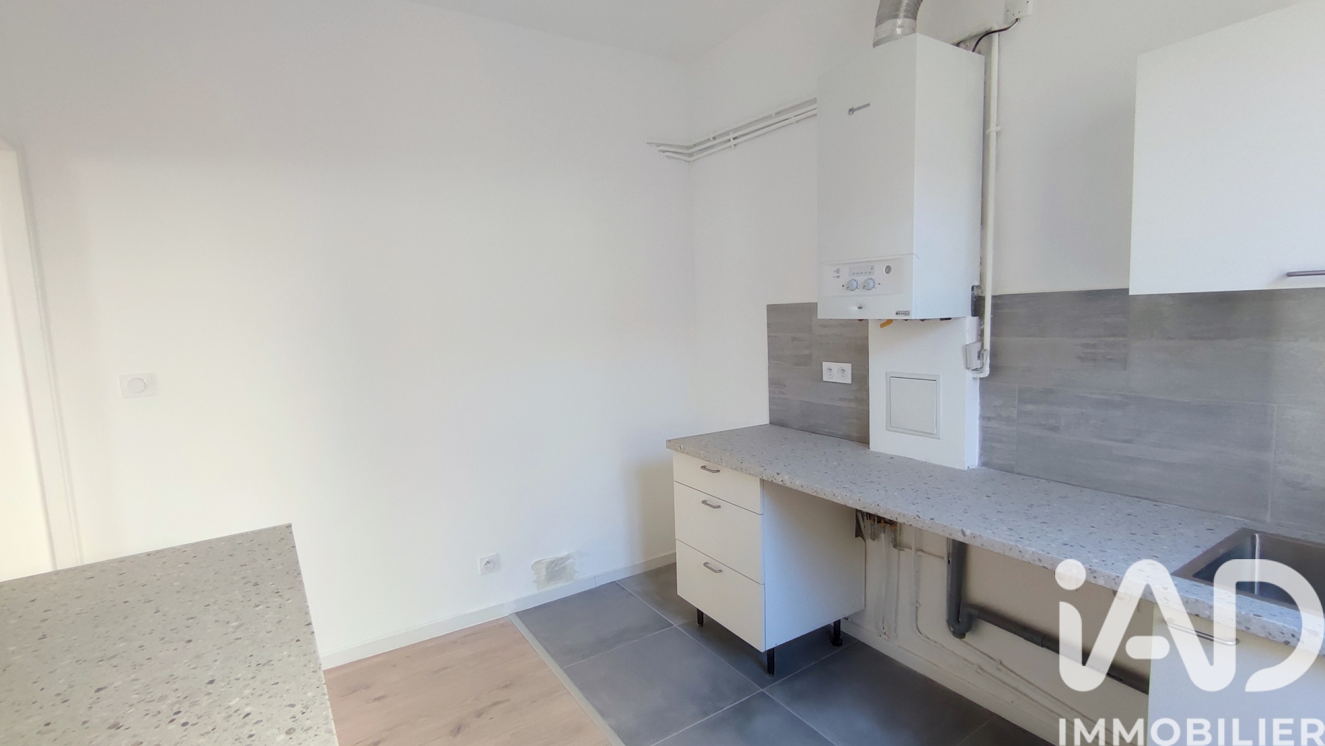 Vente appartement à La Seyne-sur-Mer (83500) : appartement 3 pièces 57 m² - 2025022 — 11