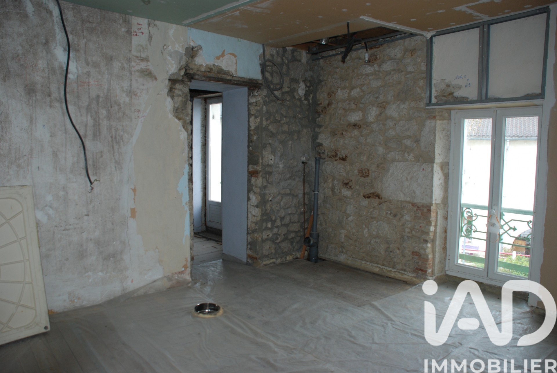 Vente maison à Villeneuve-de-Duras (47120) : maison de village 5 pièces 127 m² - 2023709 — 9