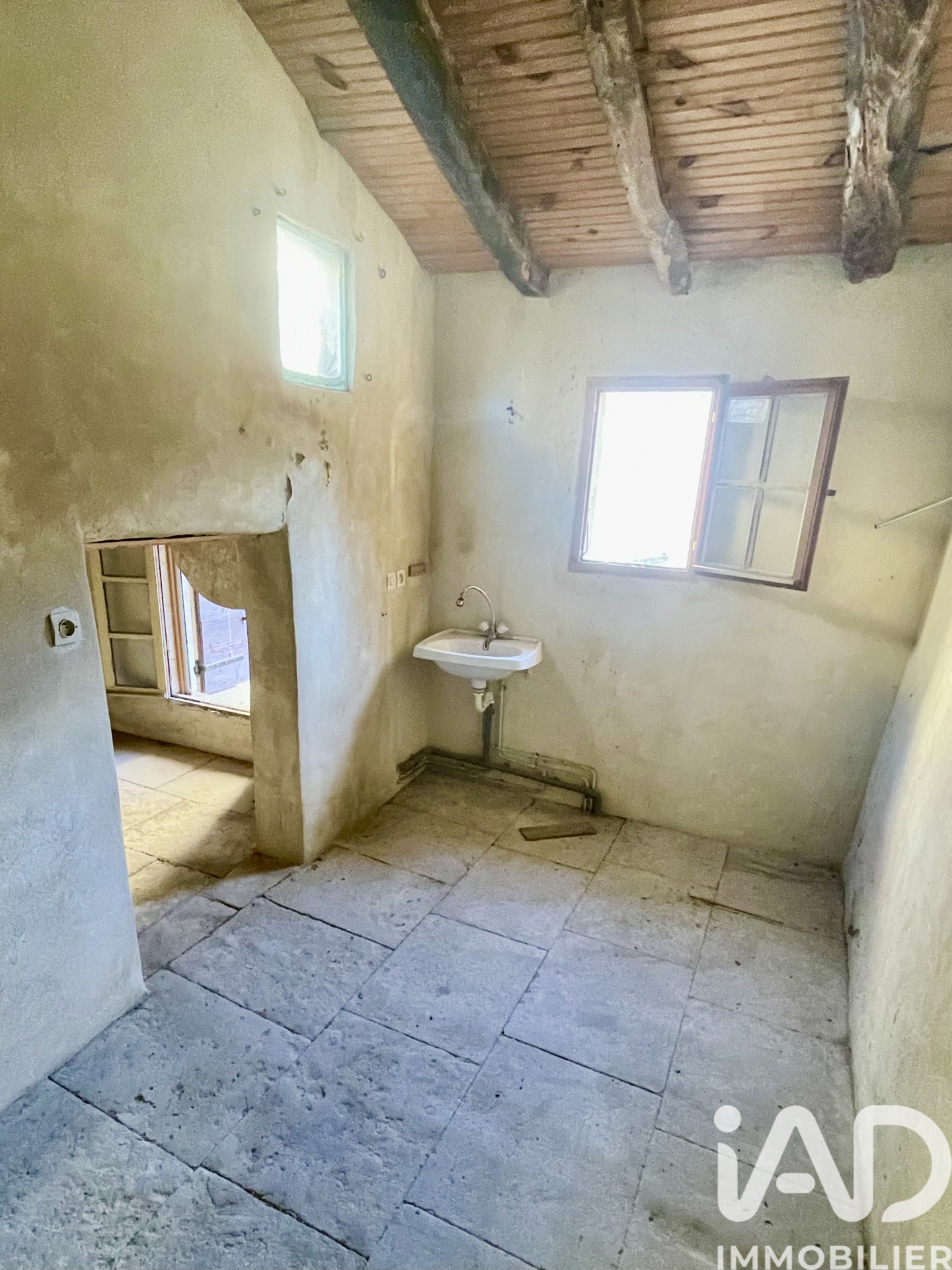 Vente maison à Aubais (30250) : maison de village 4 pièces 85 m² - 2024787 — 6