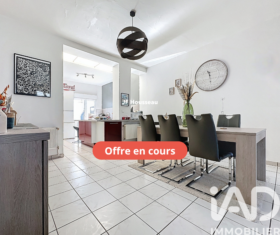 Vente maison à Tourcoing (59200) : maison de ville 4 pièces 92 m² — 2