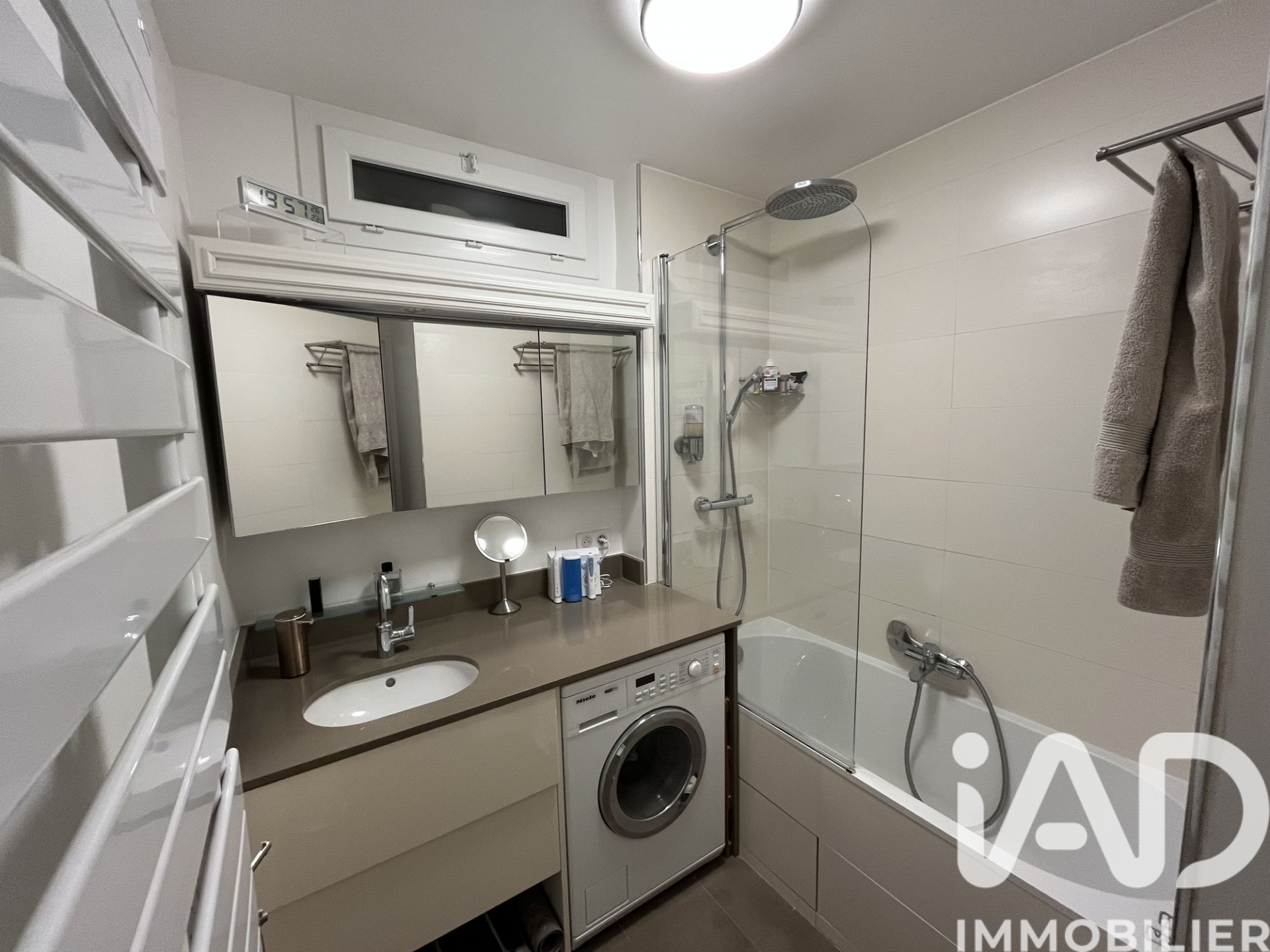 Vente appartement à Le Plessis-Robinson (92350) : appartement 5 pièces 82 m² - 2024964 — 10