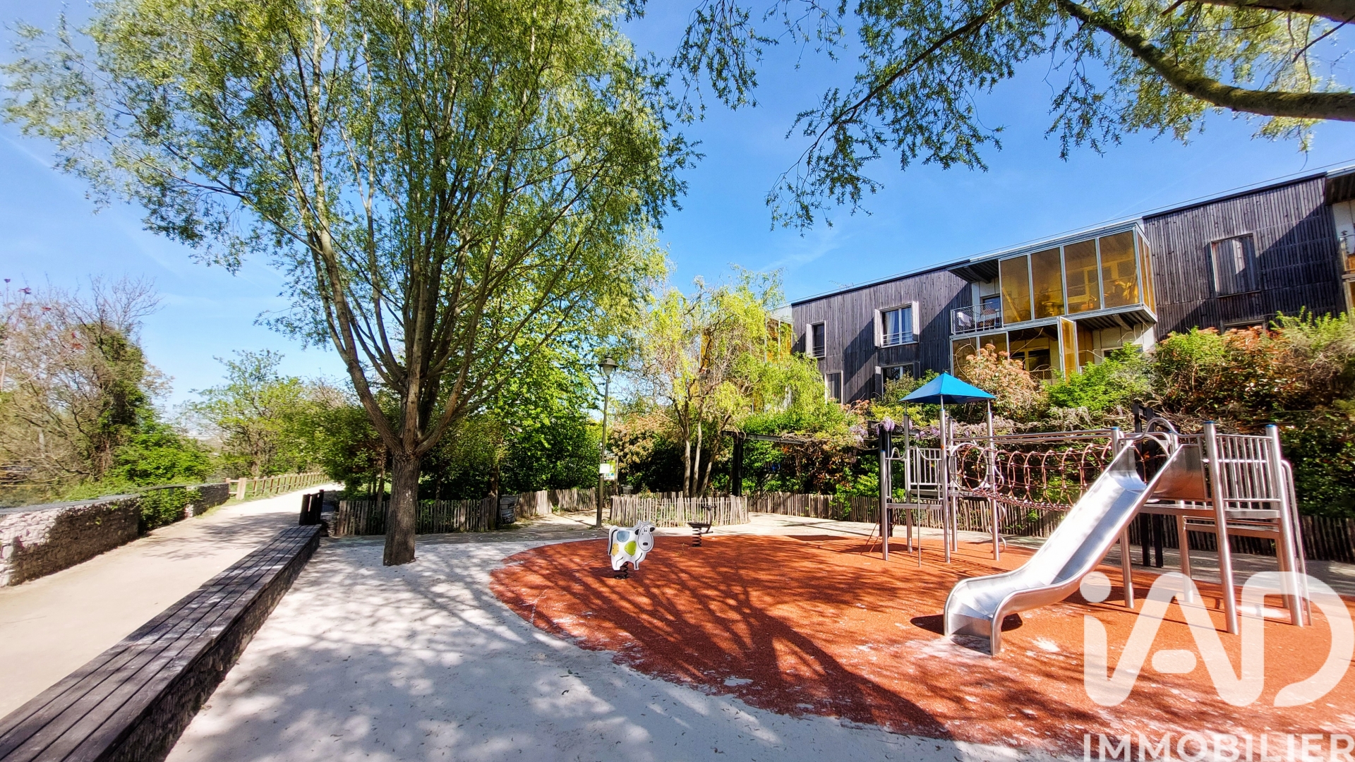 Vente appartement à Saint-Ouen-sur-Seine (93400) : appartement 3 pièces 65 m² - 2024328 — 18