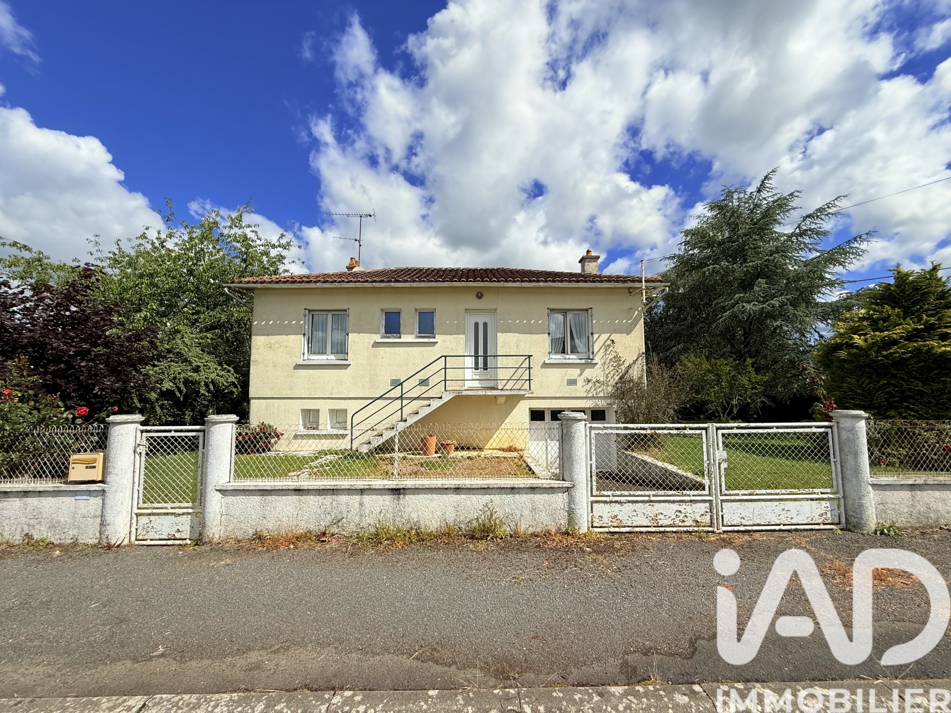 Vente maison à Millac (86150) : maison 5 pièces 78 m² - 2026107 — 2