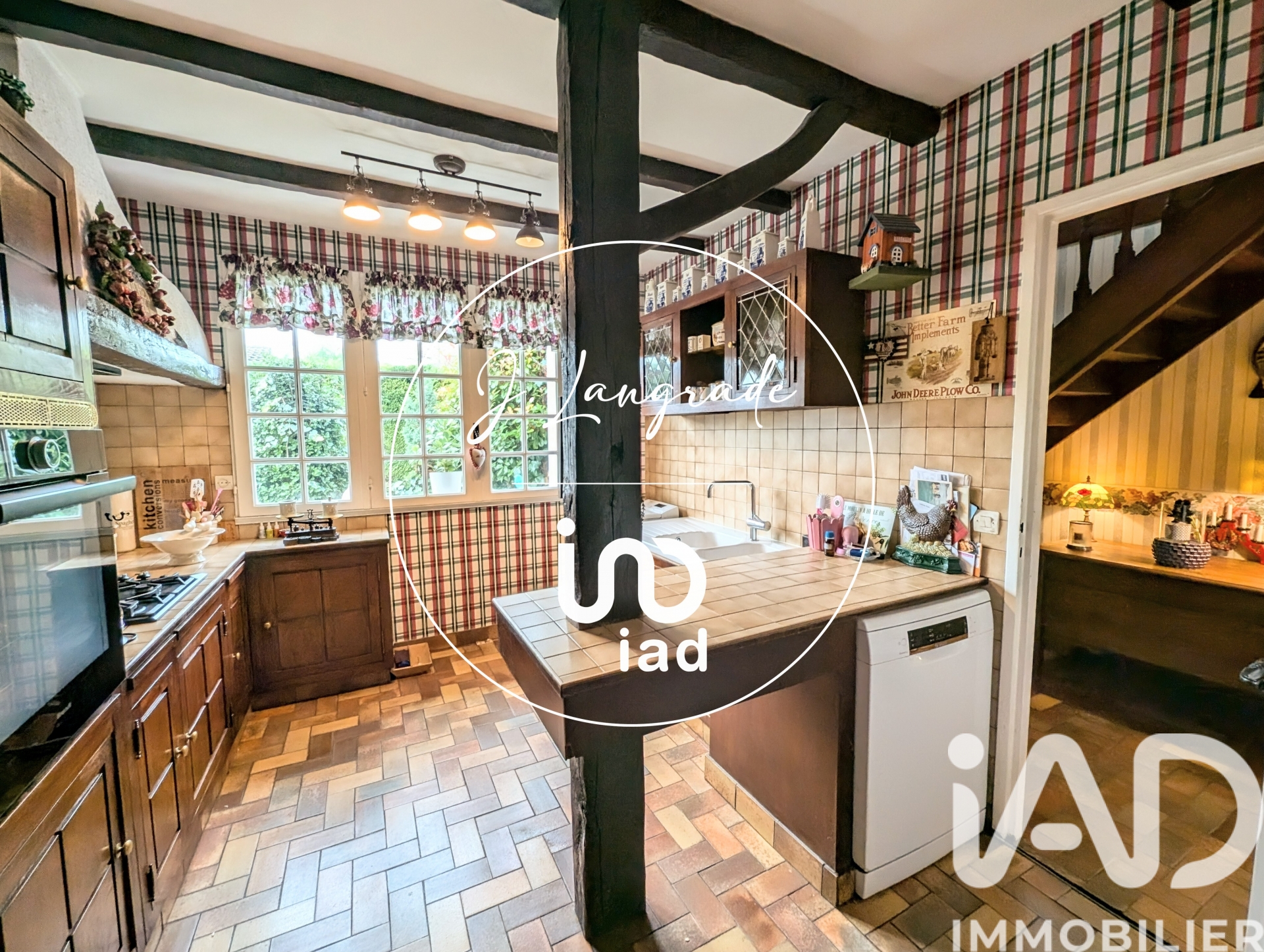 Vente maison à Auvers-sur-Oise (95430) : maison 8 pièces 151 m² - 2024634 — 6