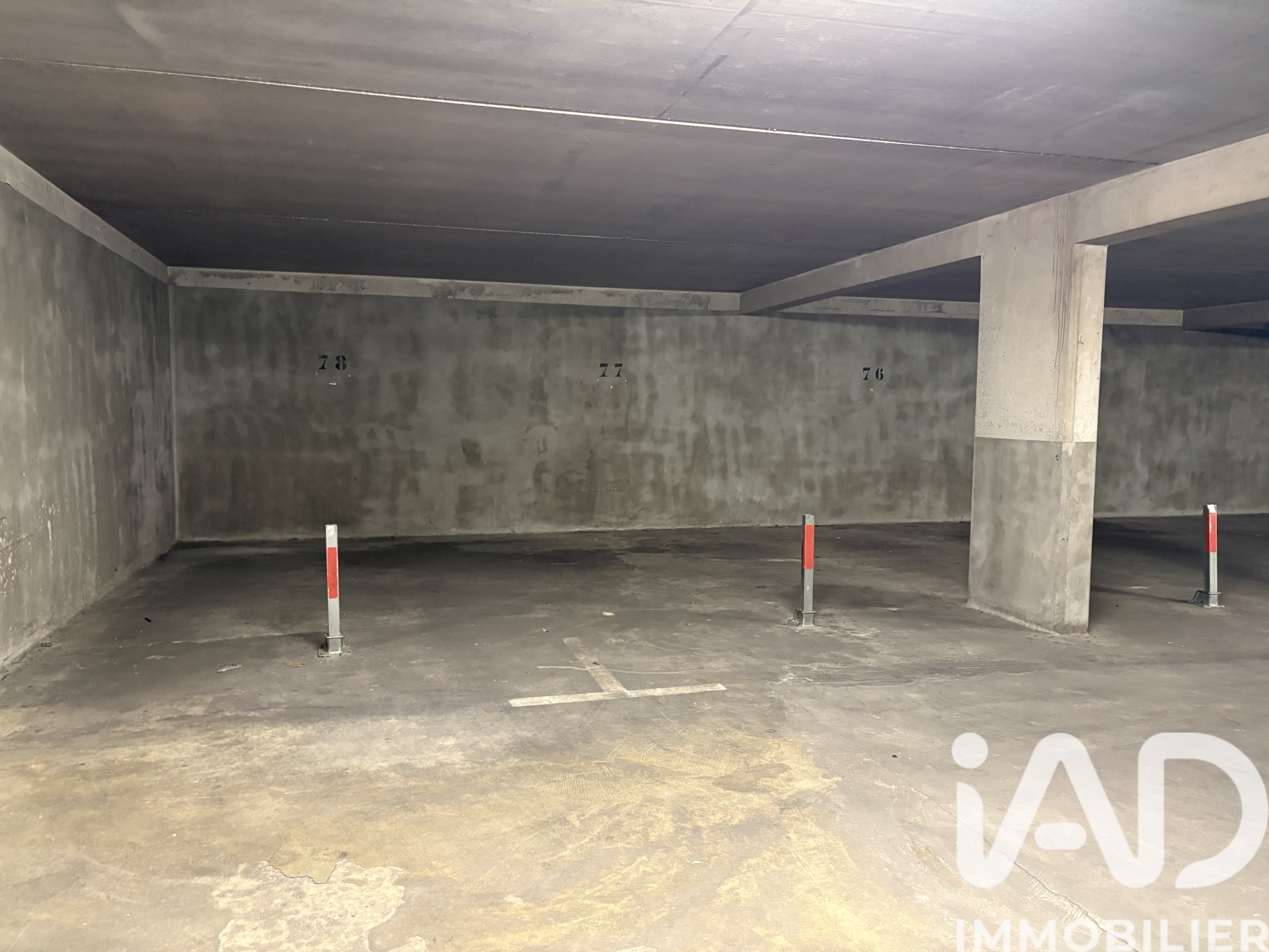 Vente Parking 12 m&sup2;