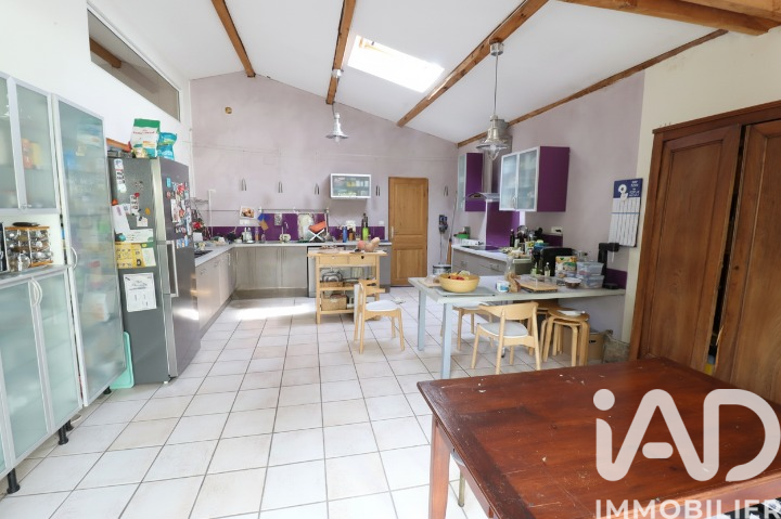 Vente maison à Clermont-Ferrand (63000) : maison 6 pièces 165 m² - 2024432 — 4