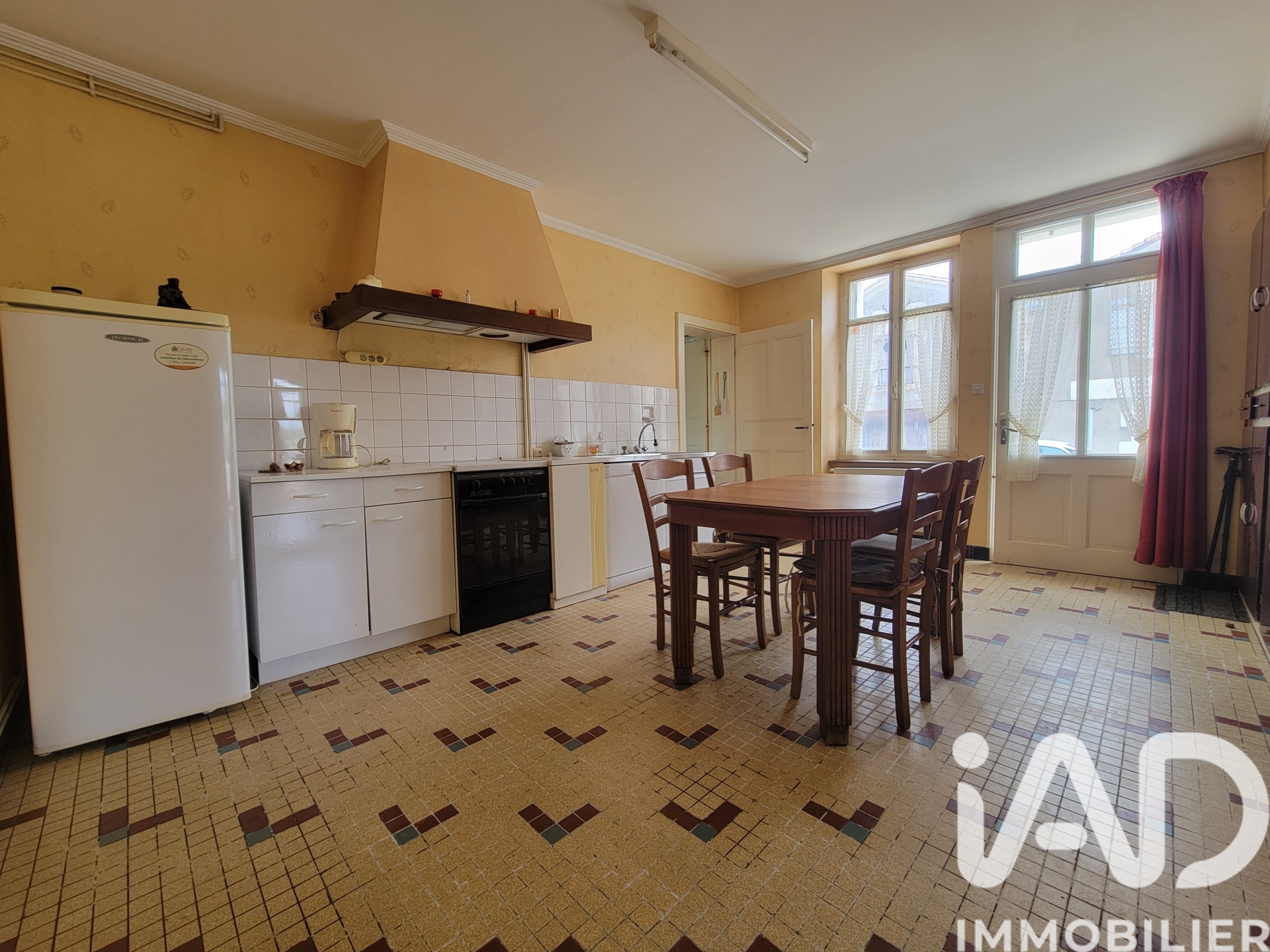 Vente maison à Tallud-Sainte-Gemme (85390) : maison 5 pièces 122 m² - 2026635 — 10
