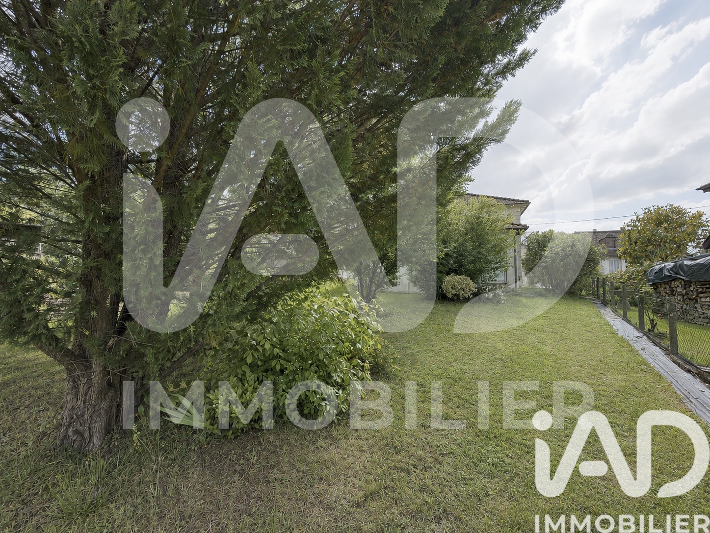 Vente maison à Saint-Pantaléon-de-Larche (19600) : maison 3 pièces 110 m² - 2025207 — 11