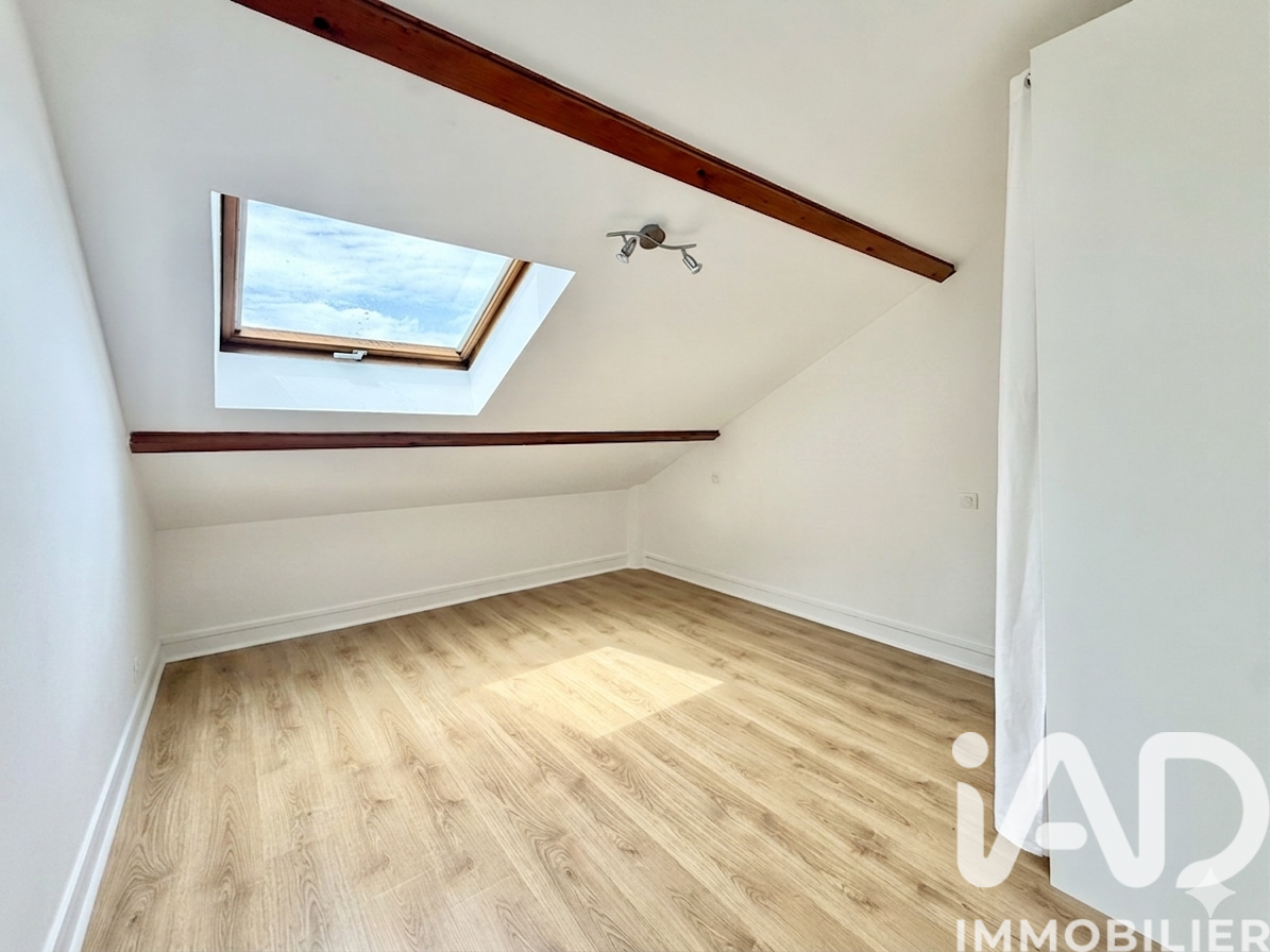 Vente appartement à Vigneux-sur-Seine (91270) : appartement 4 pièces 90 m² - 2027143 — 12