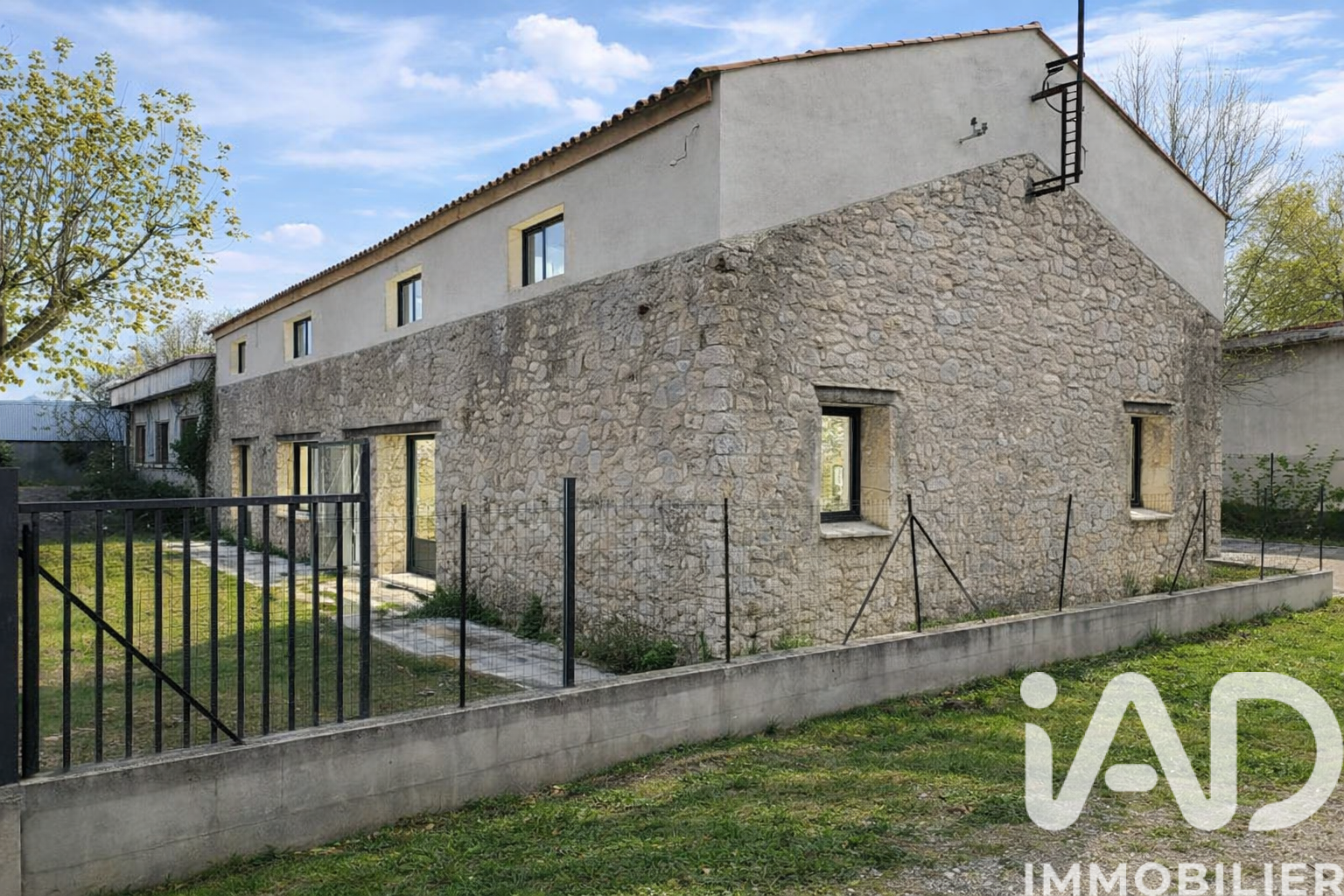 Vente immeuble 270 m² à Saint-Marcel-d'Ardèche (07700) - 2027542 — 5