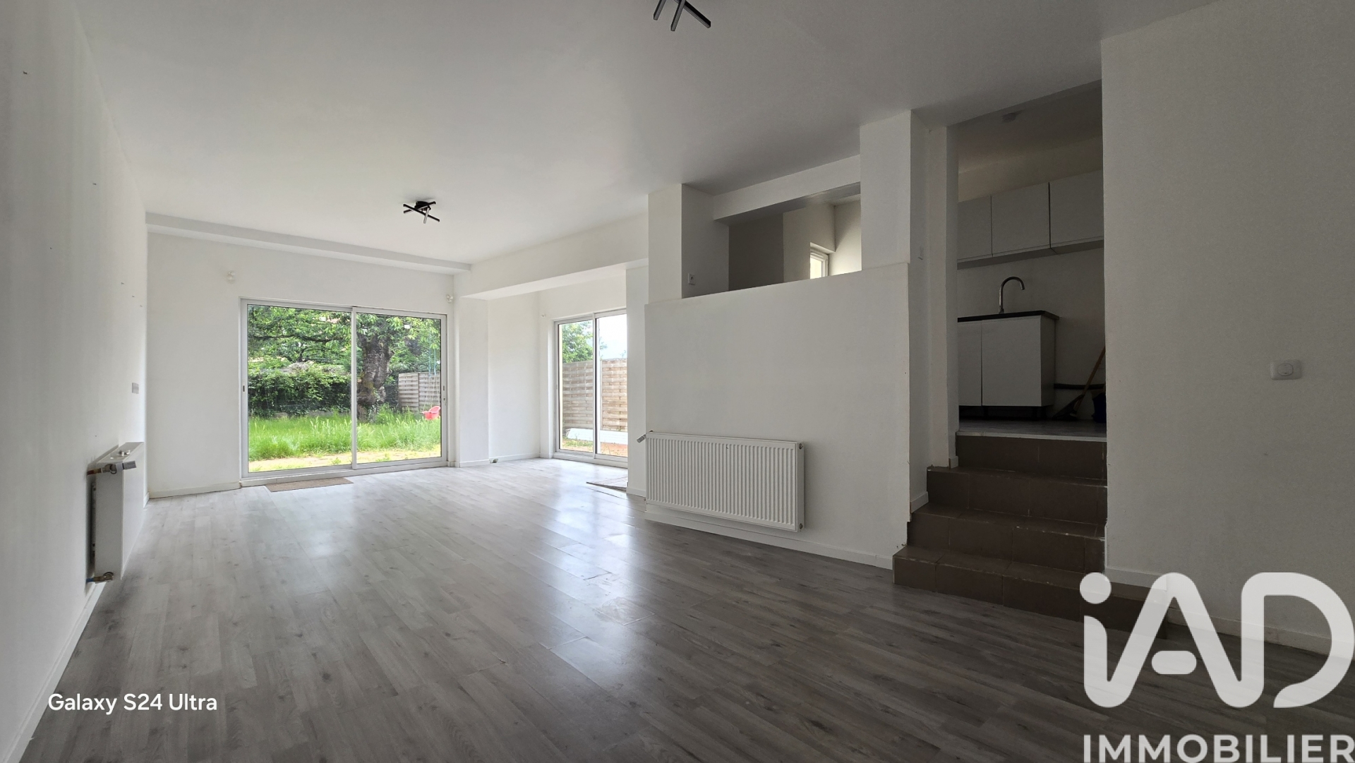 Vente maison à Saint-Amand-Montrond (18200) : maison de ville 4 pièces 110 m² - 2028199 — 5