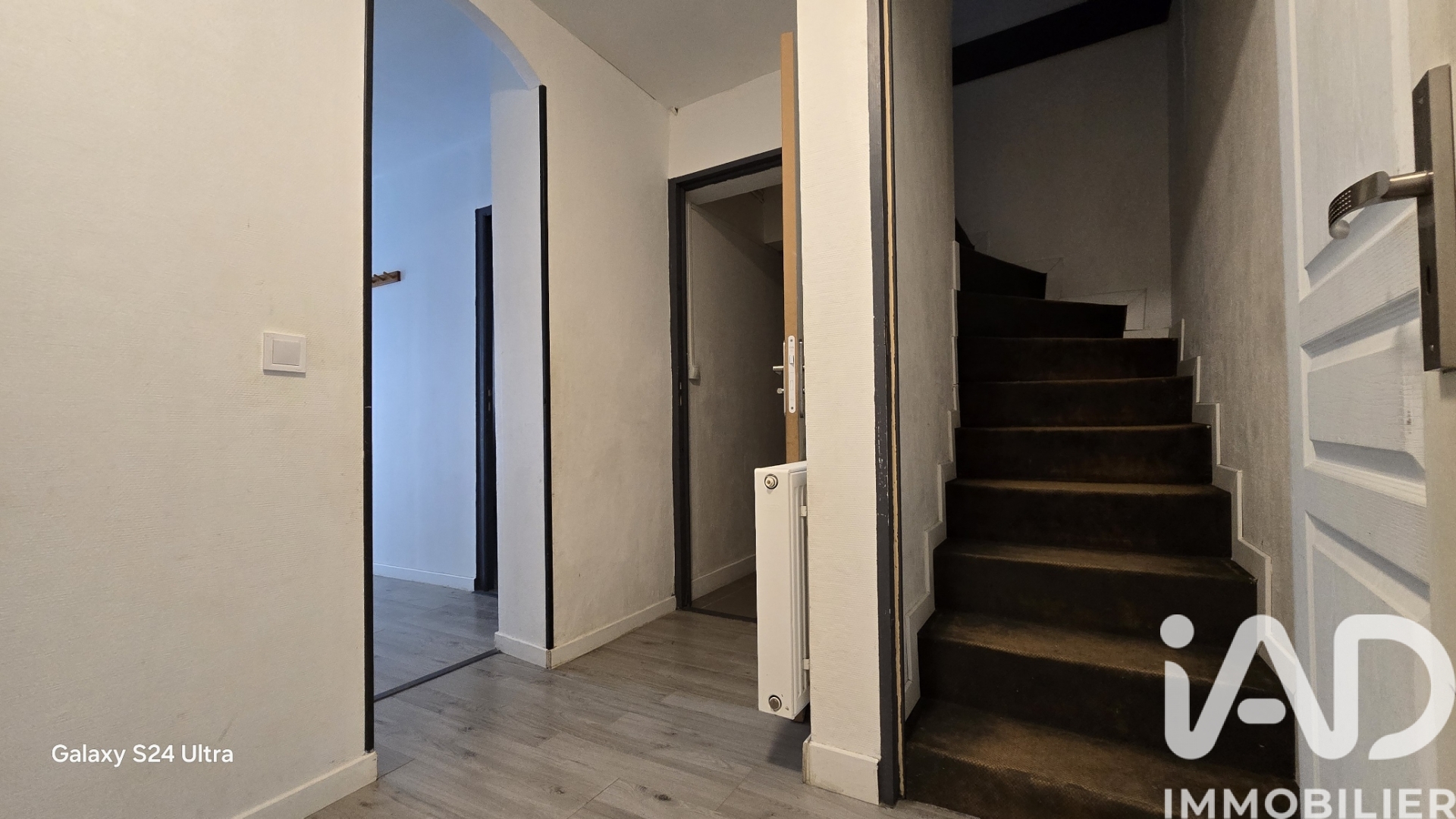 Vente maison à Saint-Amand-Montrond (18200) : maison de ville 4 pièces 110 m² - 2028199 — 14
