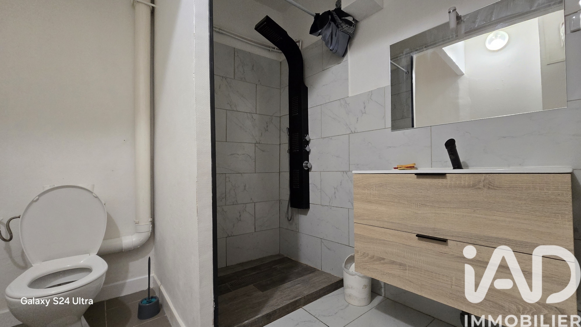 Vente maison à Saint-Amand-Montrond (18200) : maison de ville 4 pièces 110 m² - 2028199 — 11