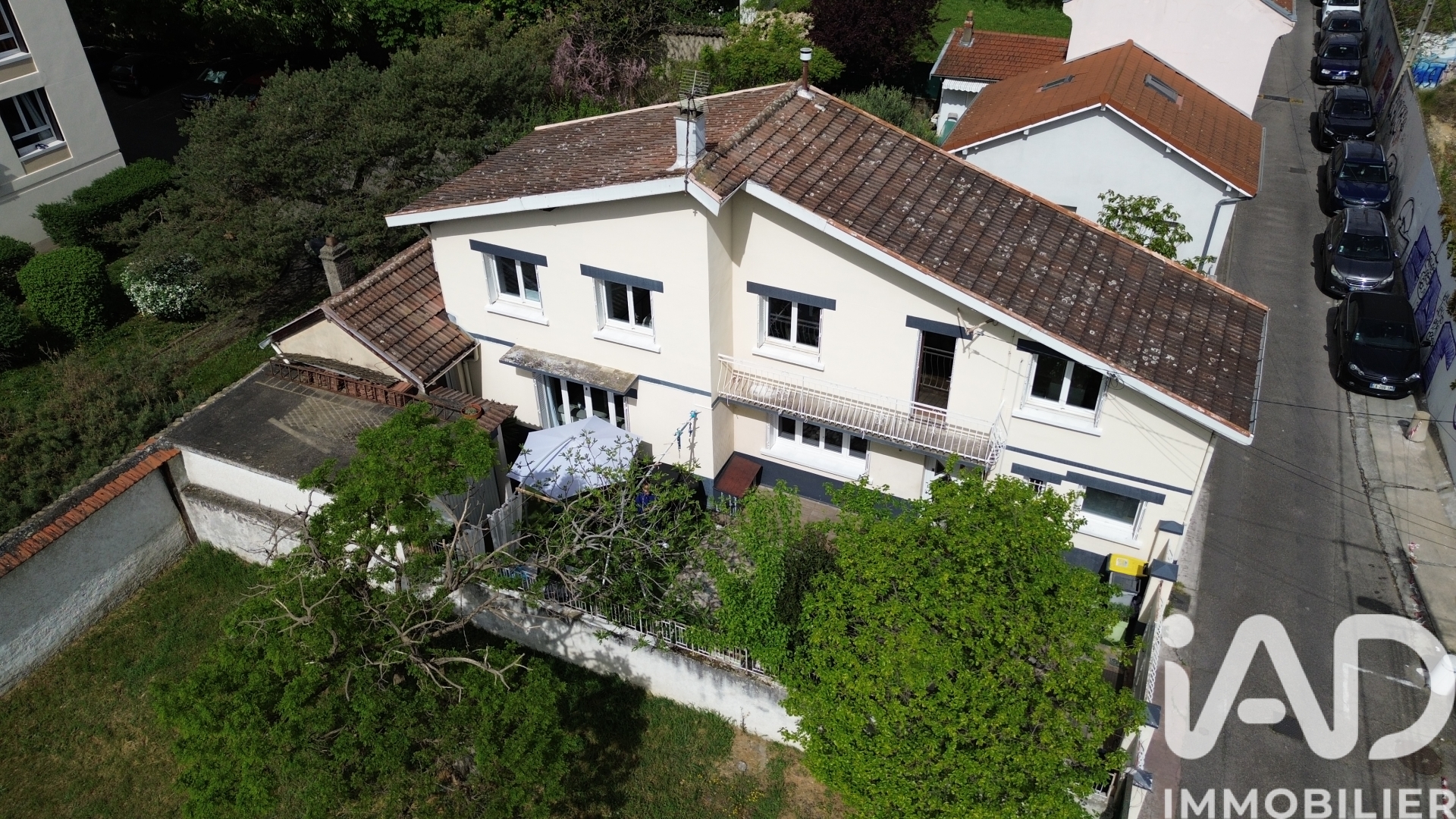 Vente maison à Lyon (69008) : maison 6 pièces 120 m² - 2028279 — 2